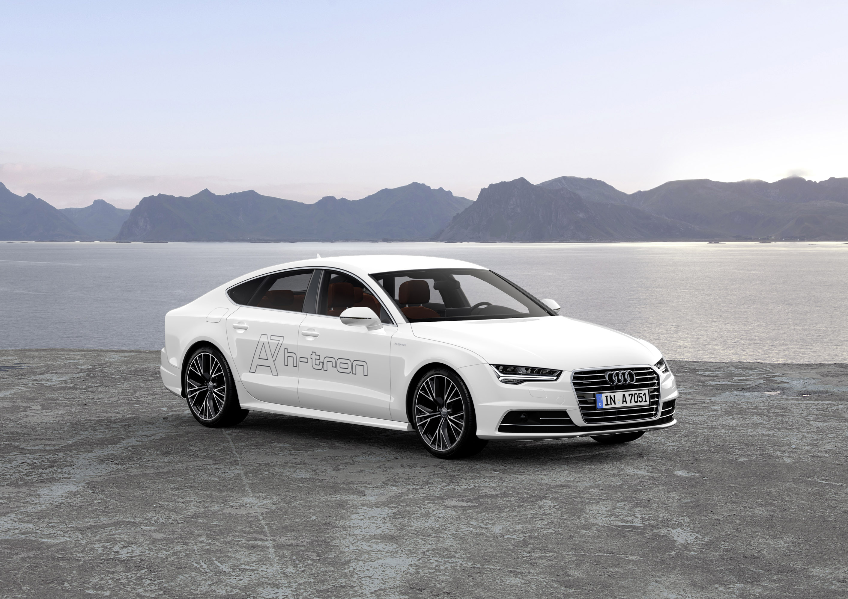 Audi A7 Sportback h-tron Quattro Concept photo #1