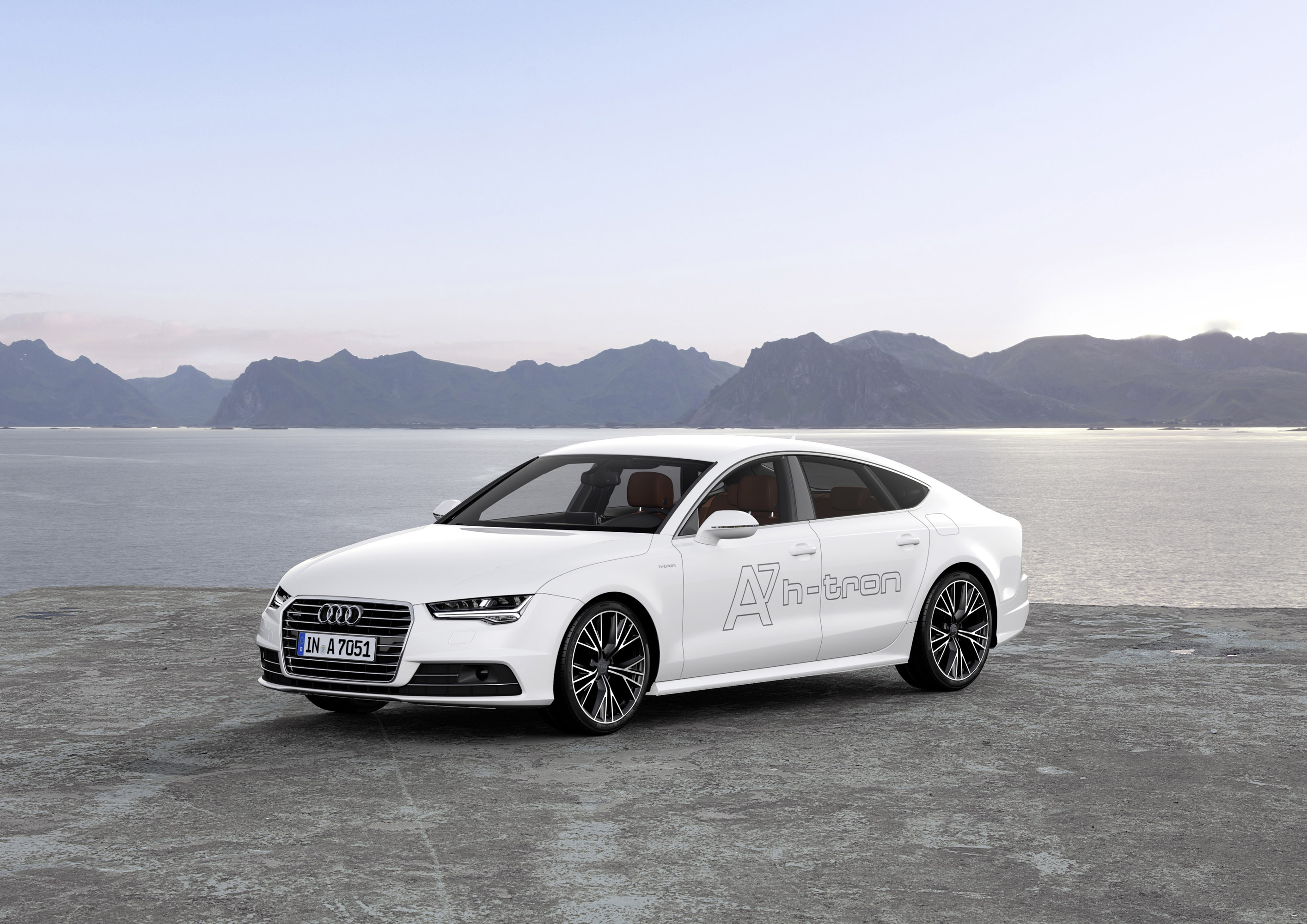 Audi A7 Sportback h-tron Quattro Concept photo #2