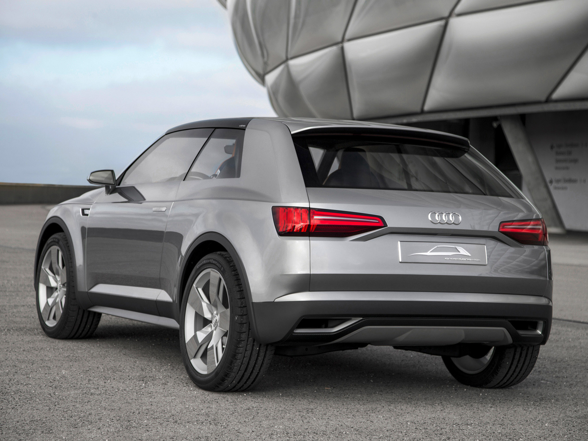 Audi Crosslane Coupe Concept photo #31