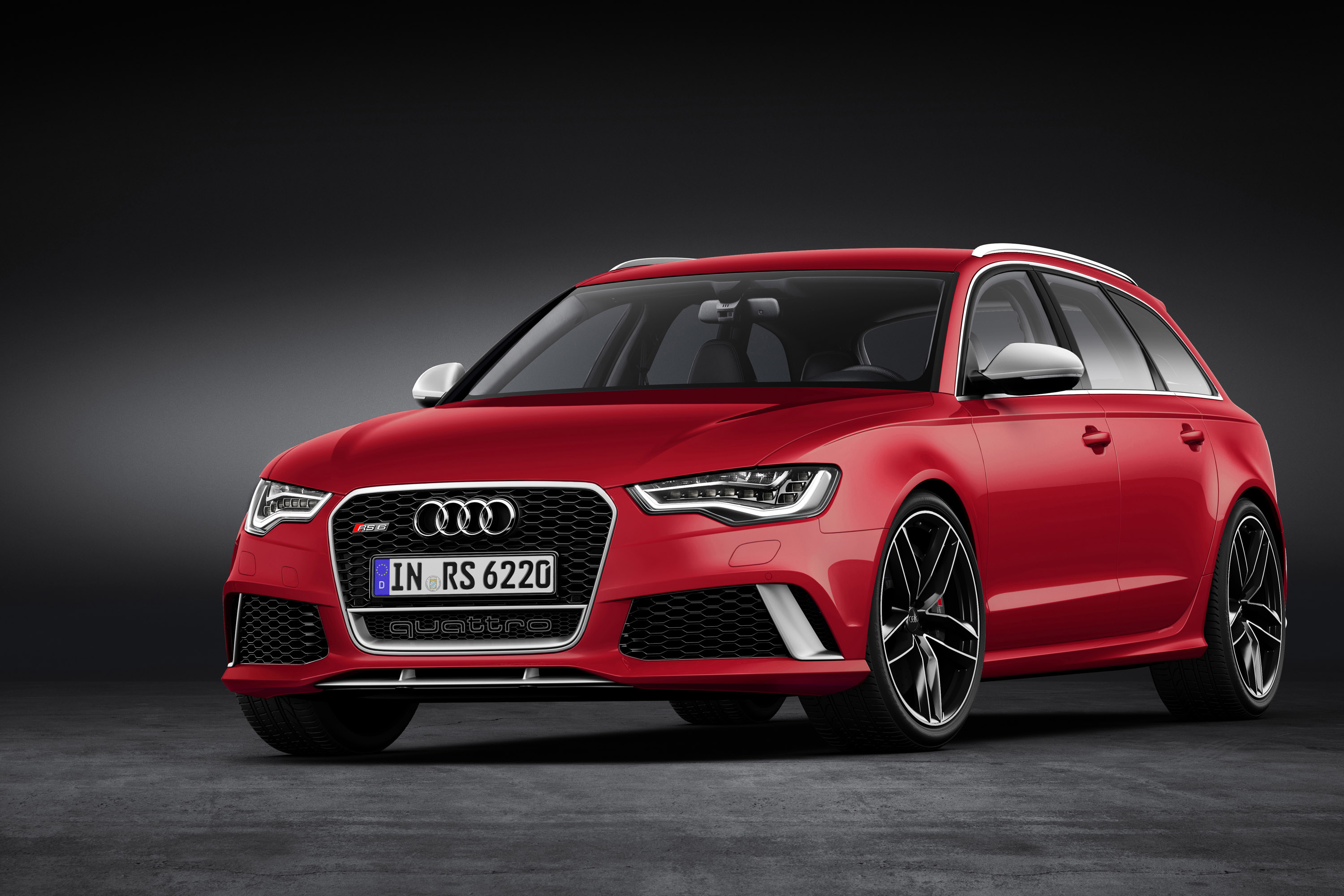 Audi RS 6 Avant photo #1