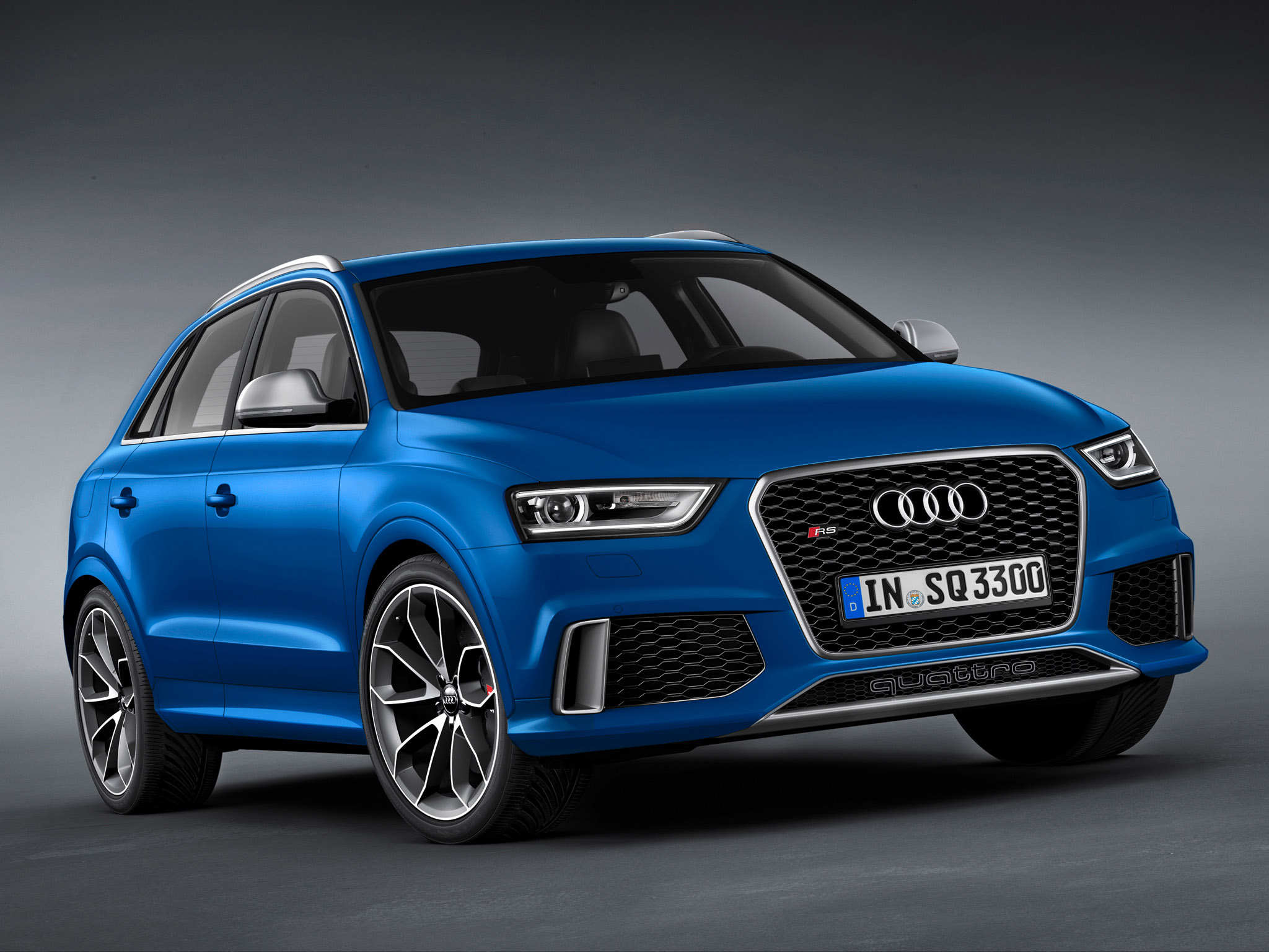 Audi RS Q3 photo #3