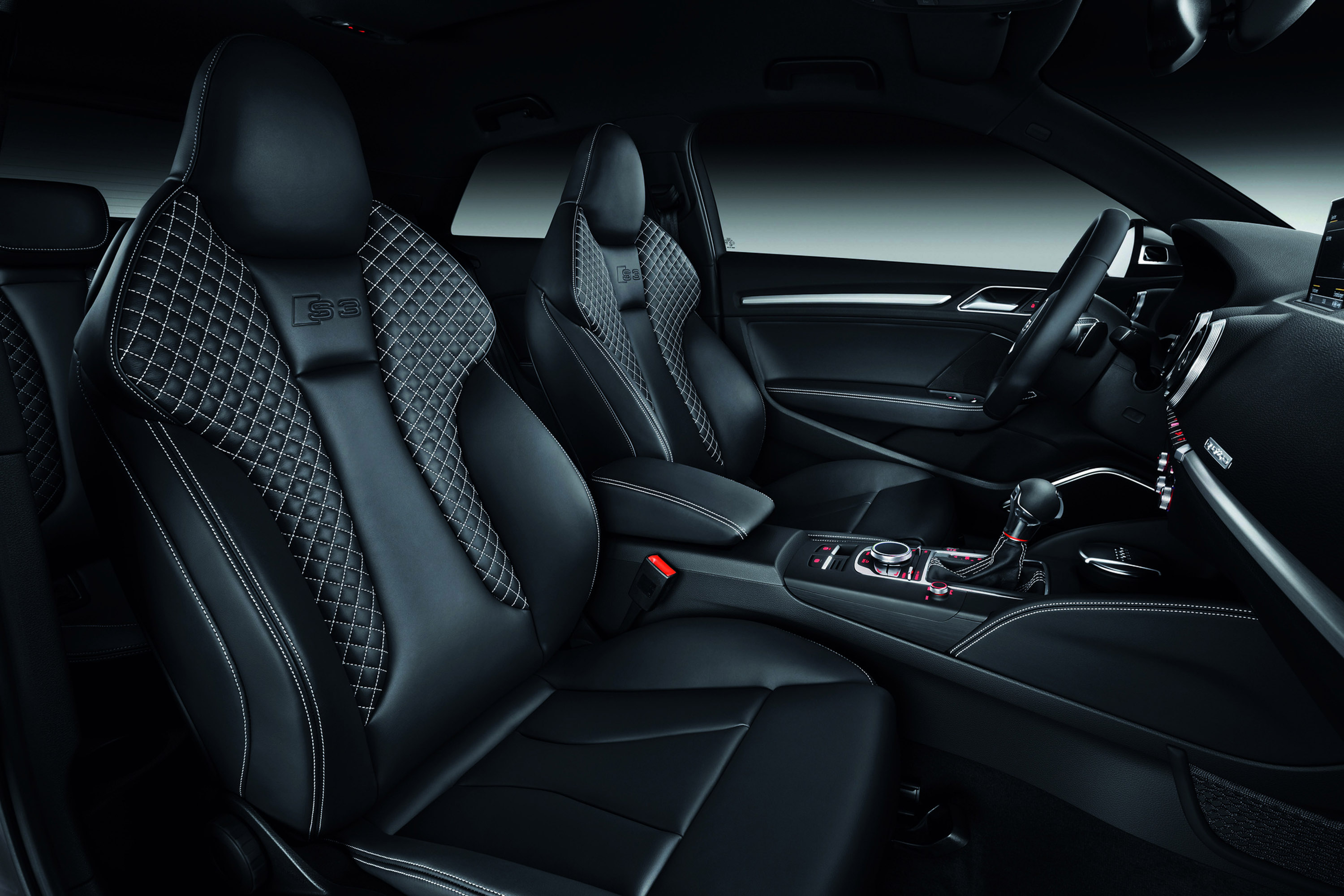 Audi S3 photo #12