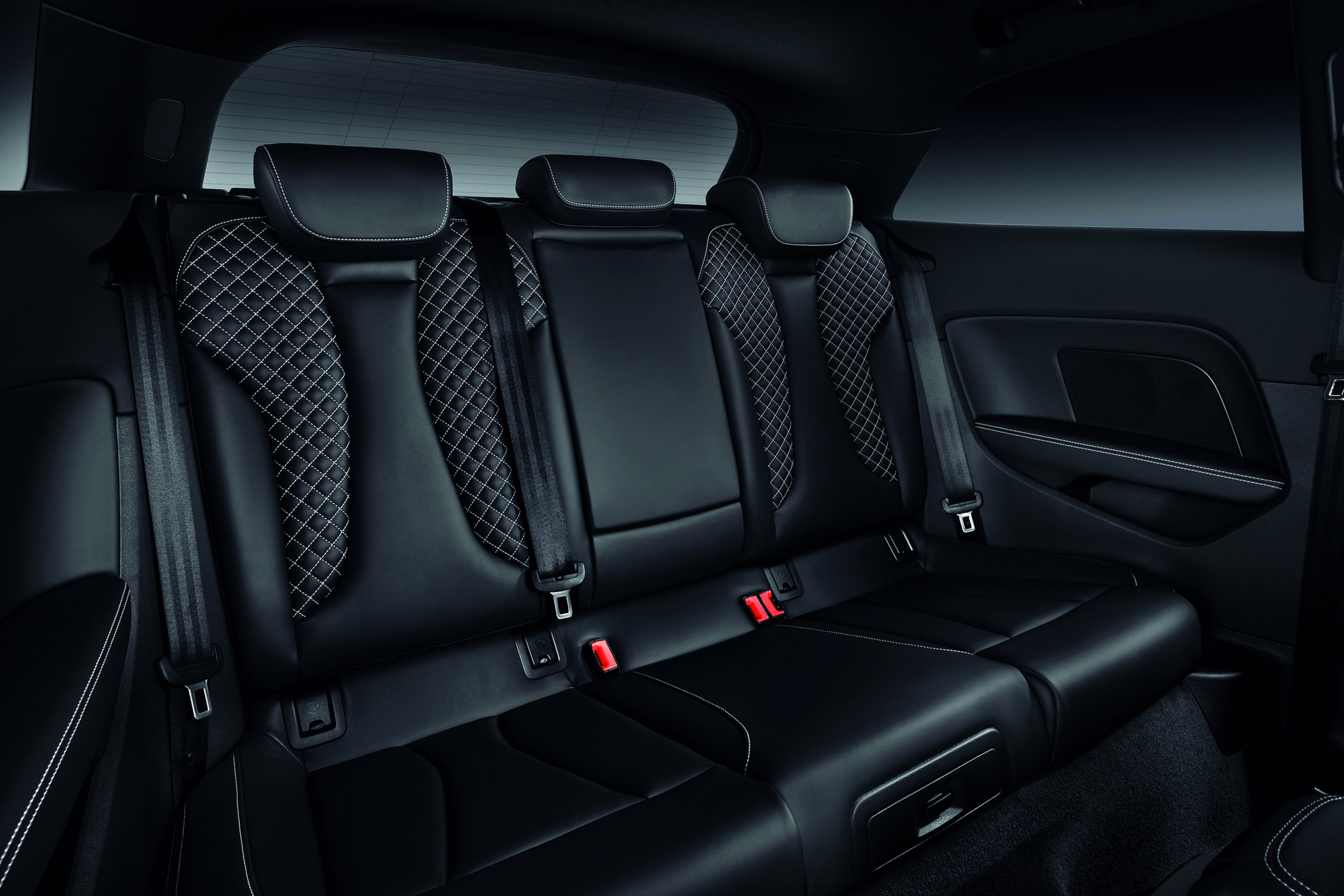 Audi S3 photo #13