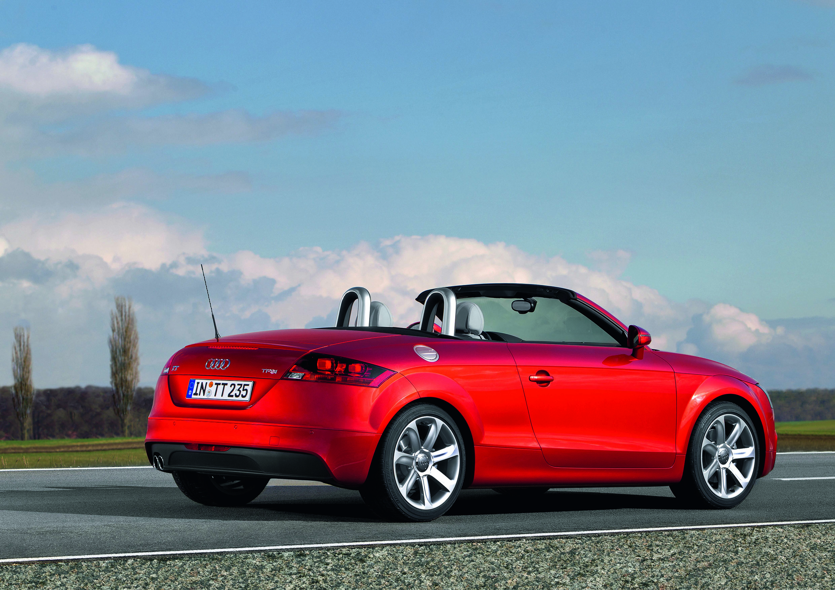 Audi TT Coupe-Roadster photo #25