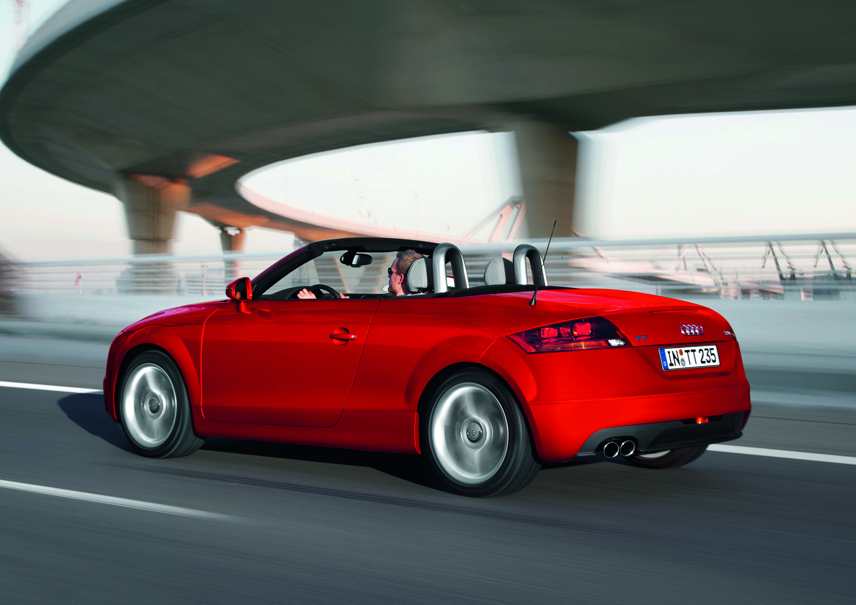 Audi TT Coupe-Roadster photo #30