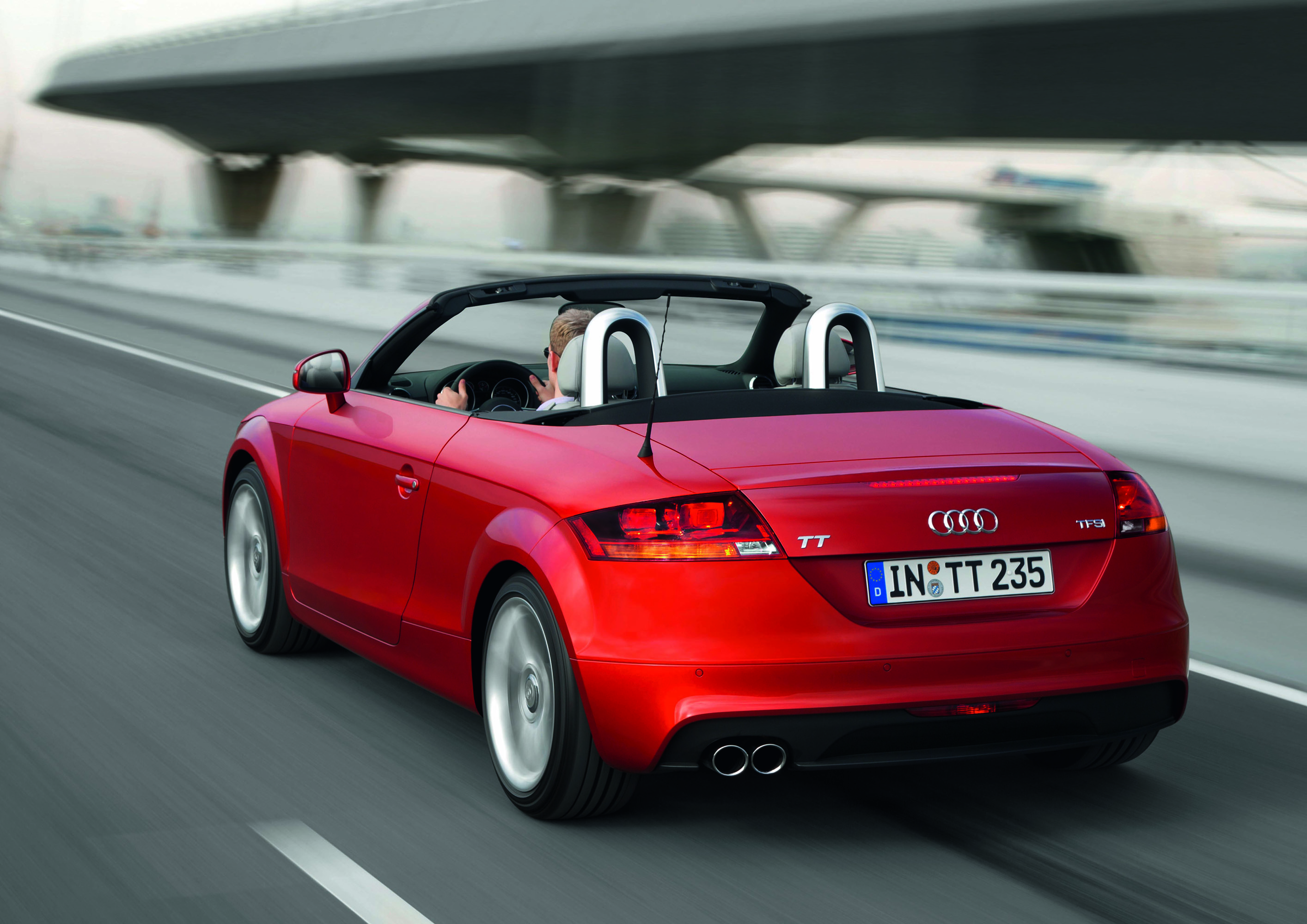 Audi TT Coupe-Roadster photo #32