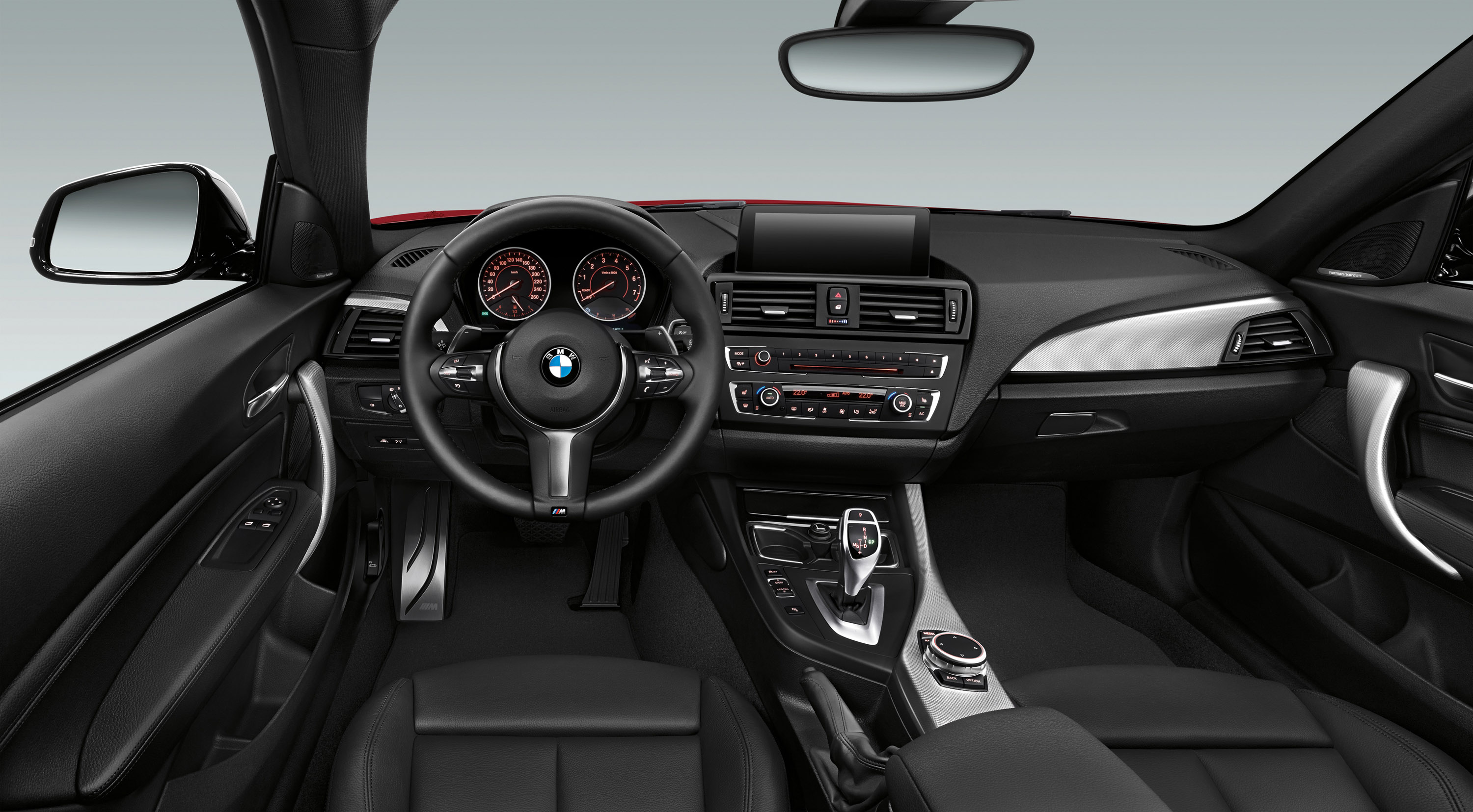 BMW 2 Series Coupe photo #25