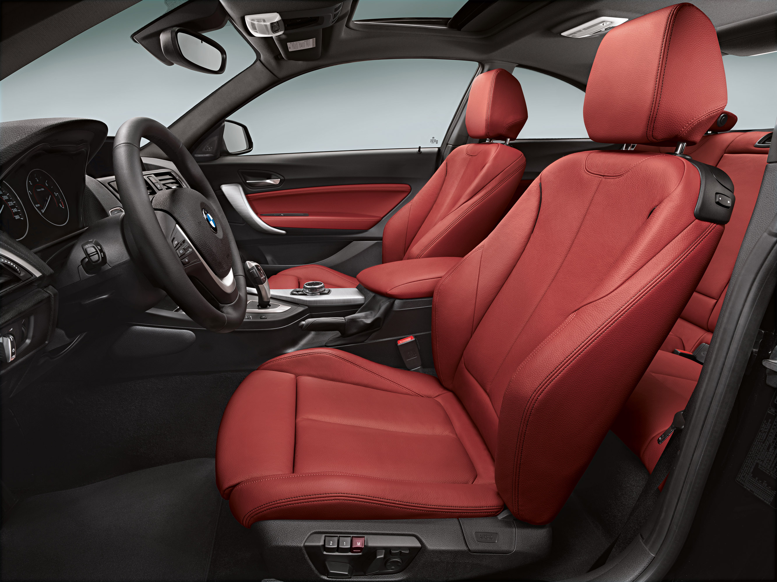 BMW 2 Series Coupe photo #26