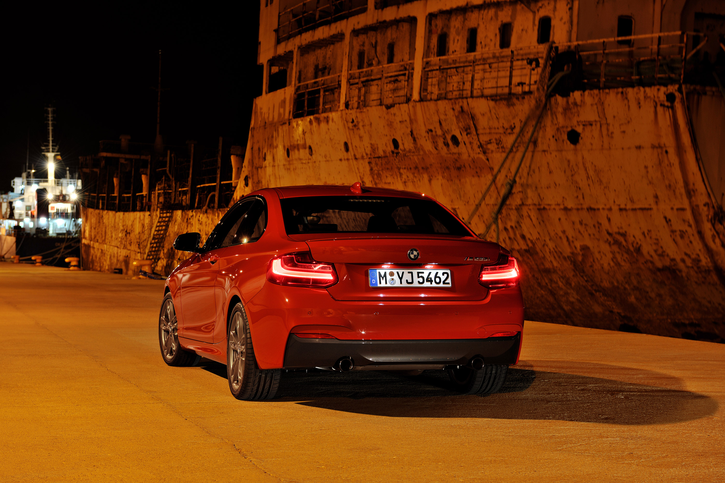 BMW 2 Series Coupe photo #35