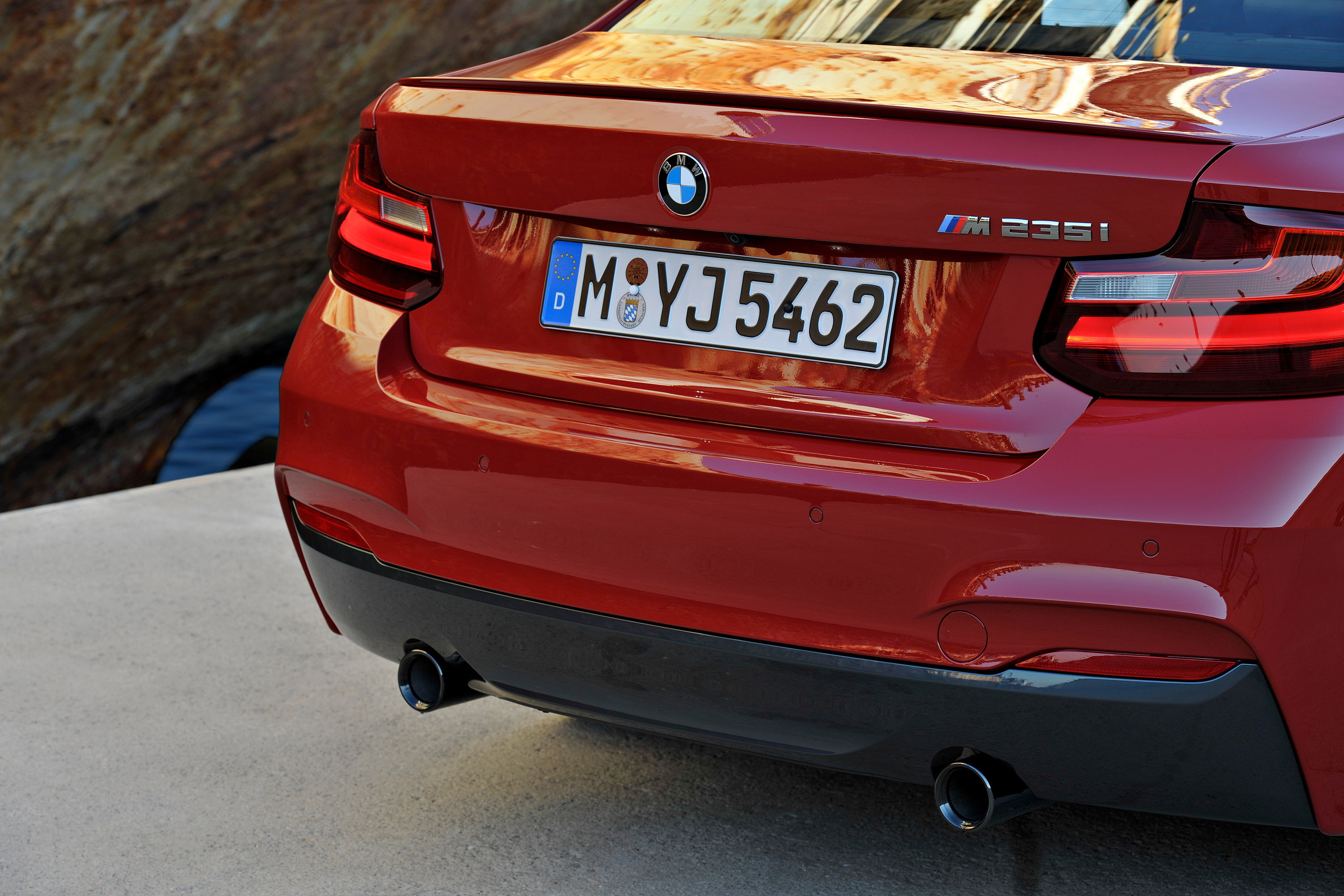 BMW 2 Series Coupe photo #40