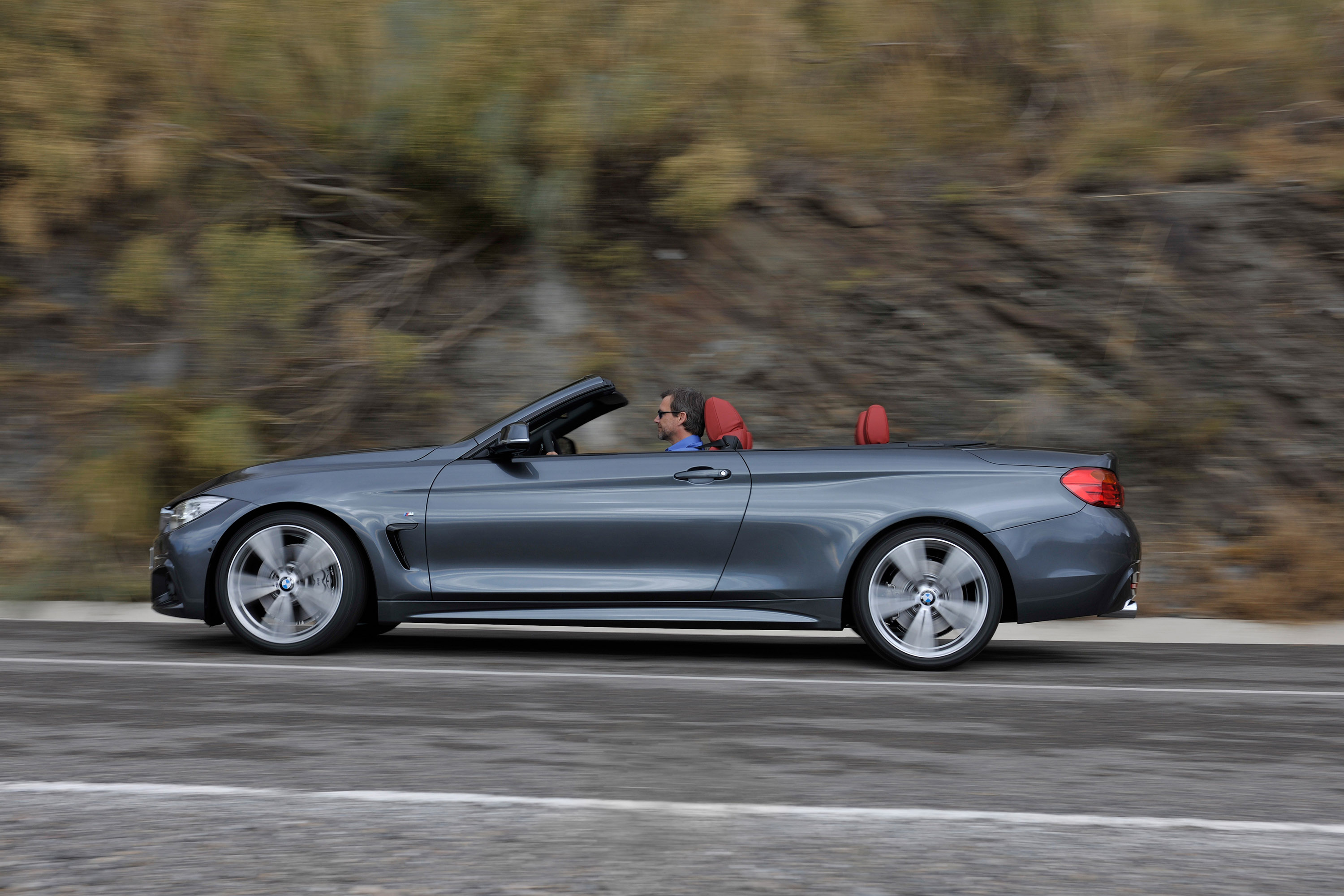 BMW 4-Series Convertible photo #17