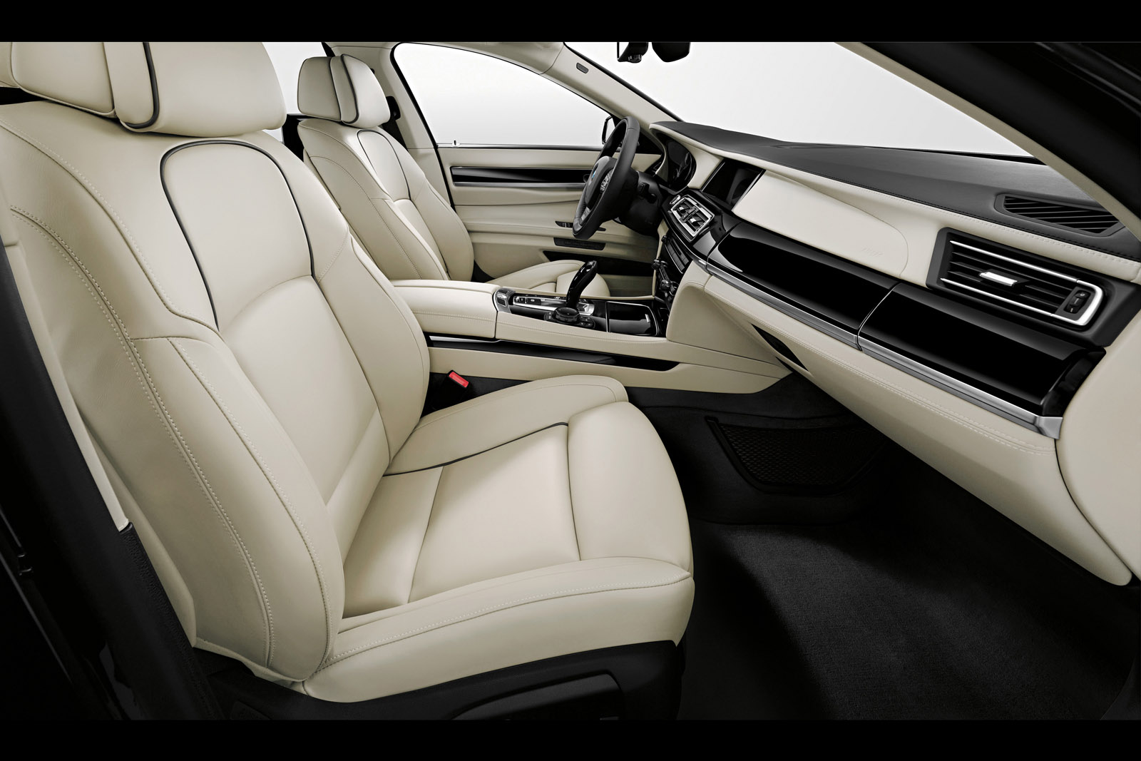 BMW 7 Series Edition Exclusive photo #4