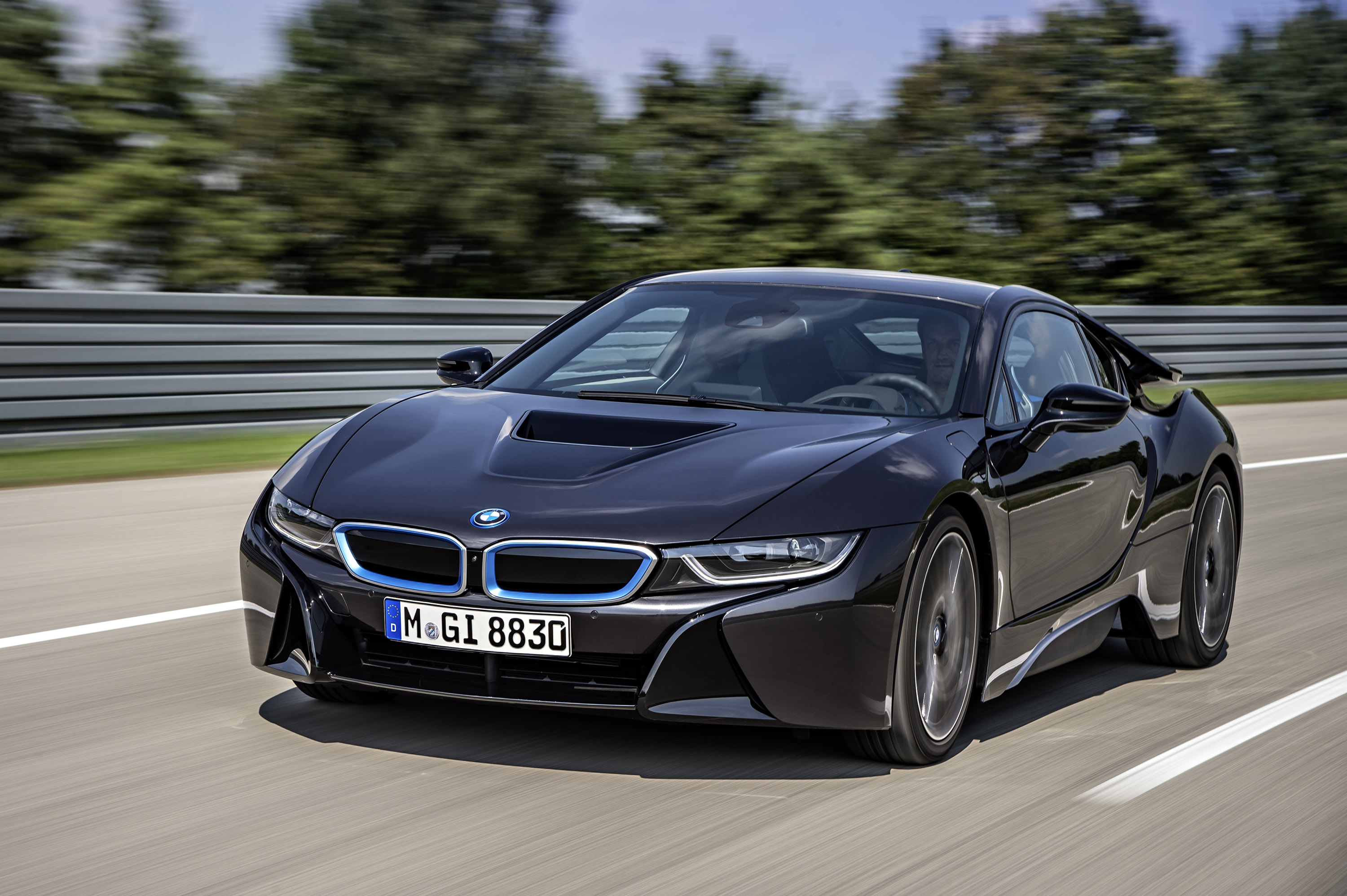 BMW i8 photo #15