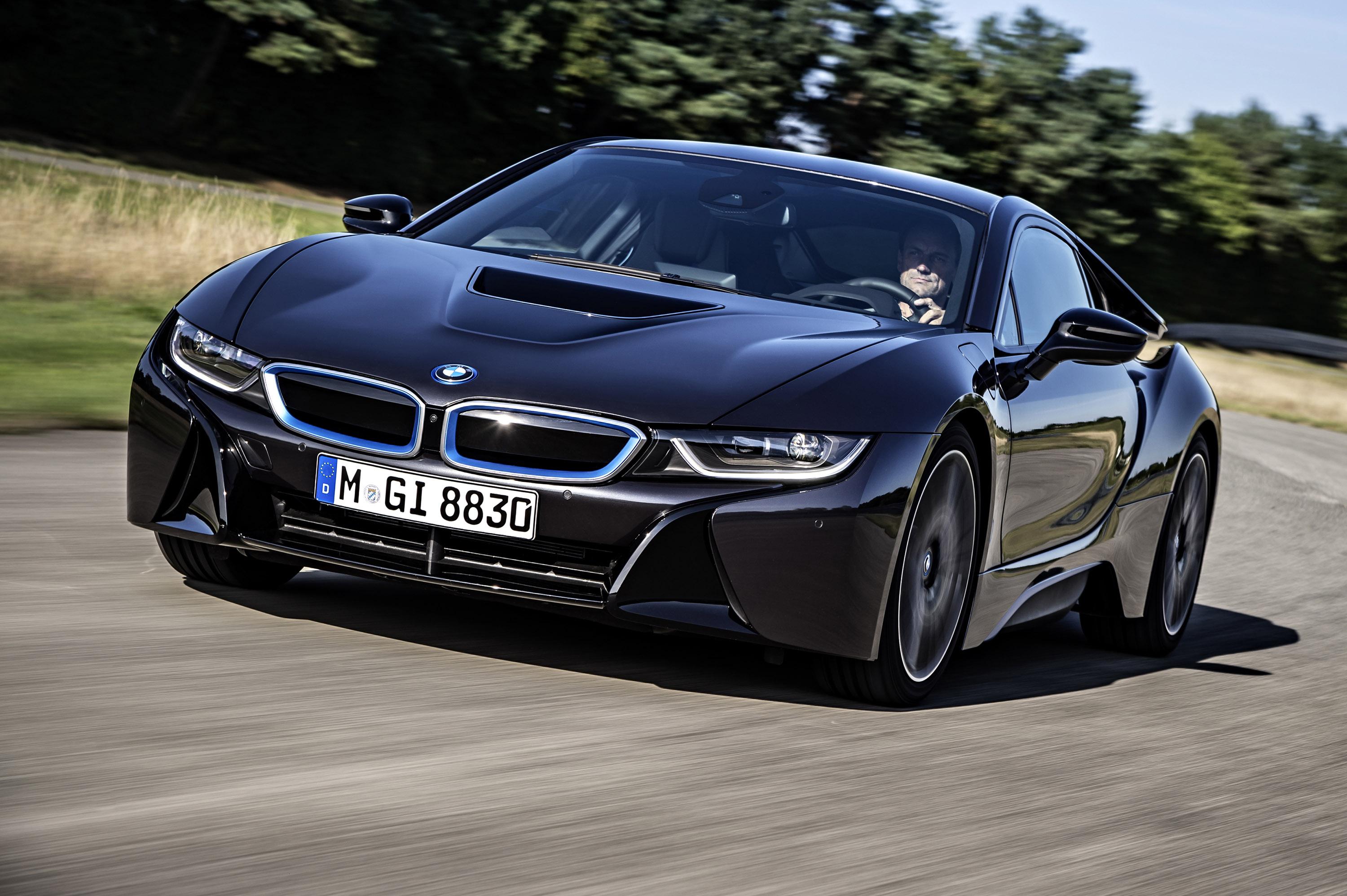 BMW i8 photo #19