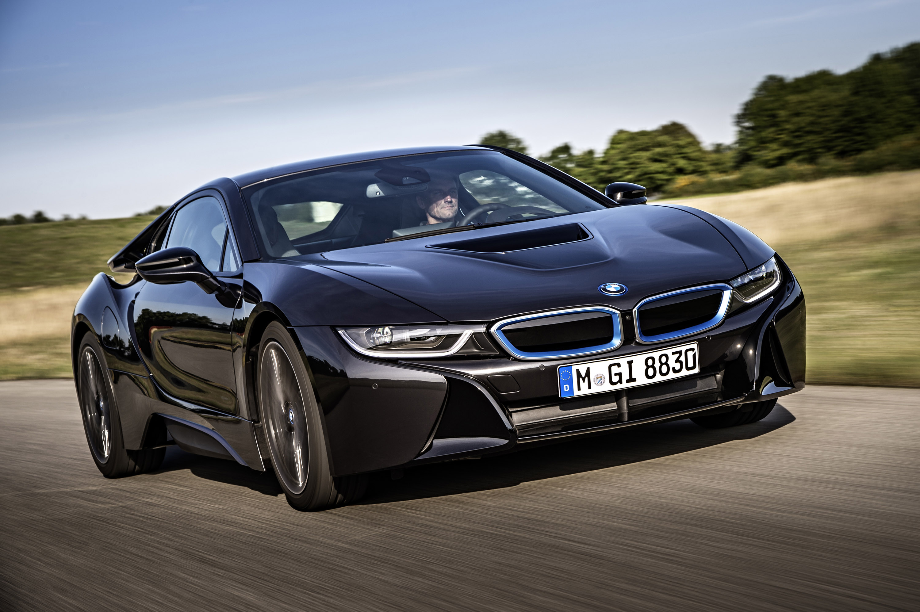 BMW i8 photo #20