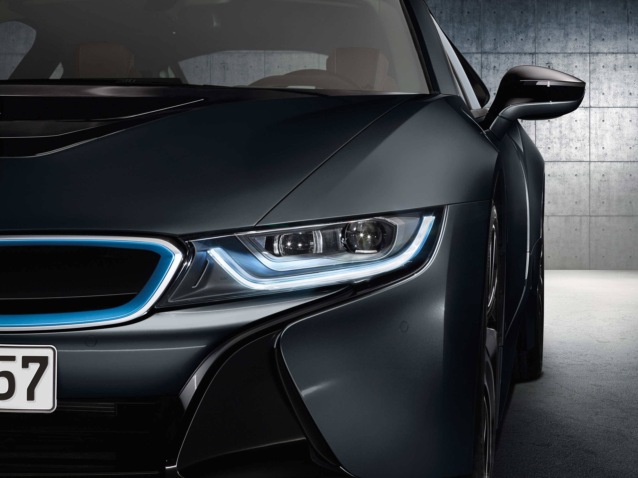 BMW i8 photo #24