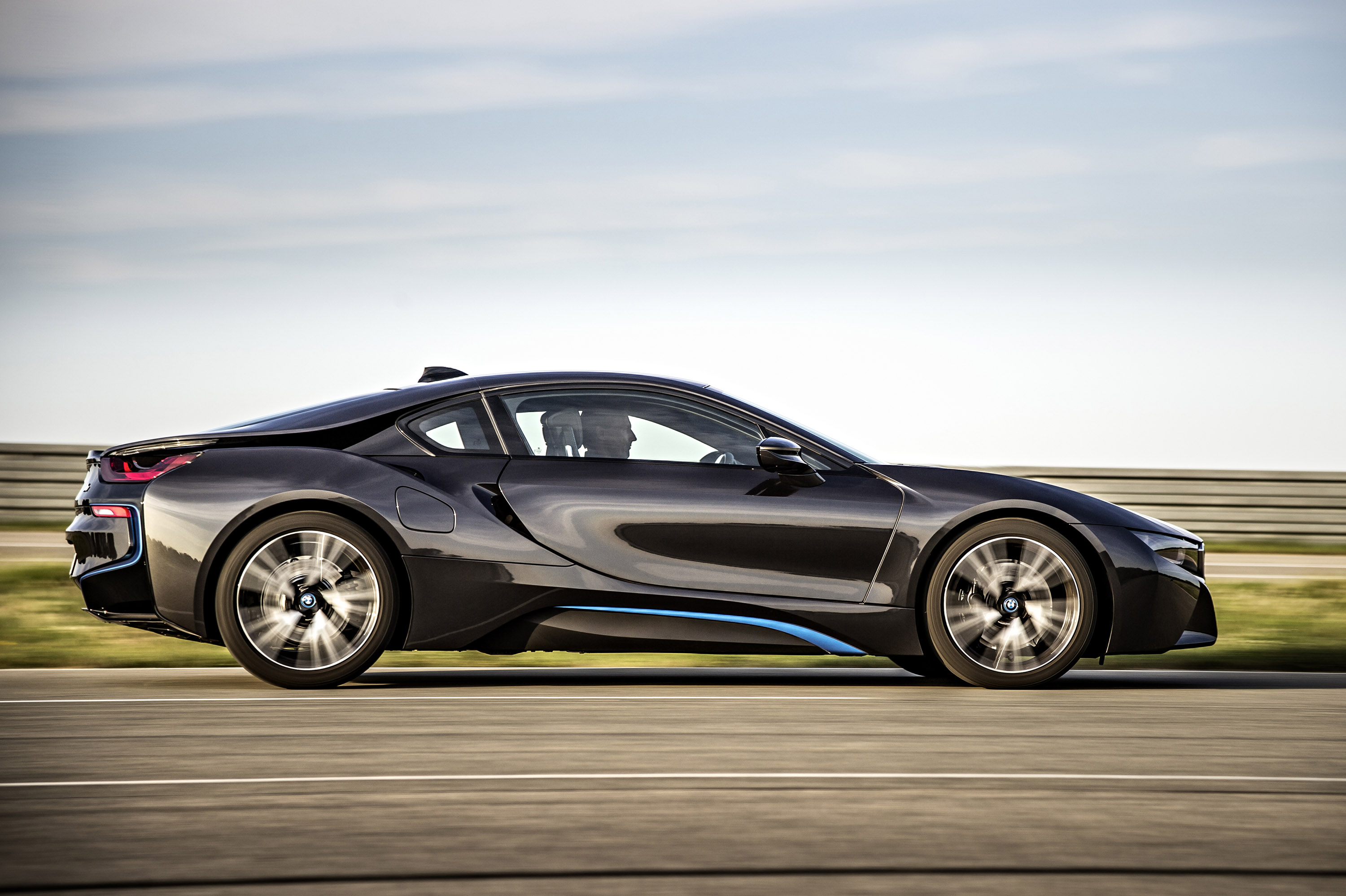 BMW i8 photo #27