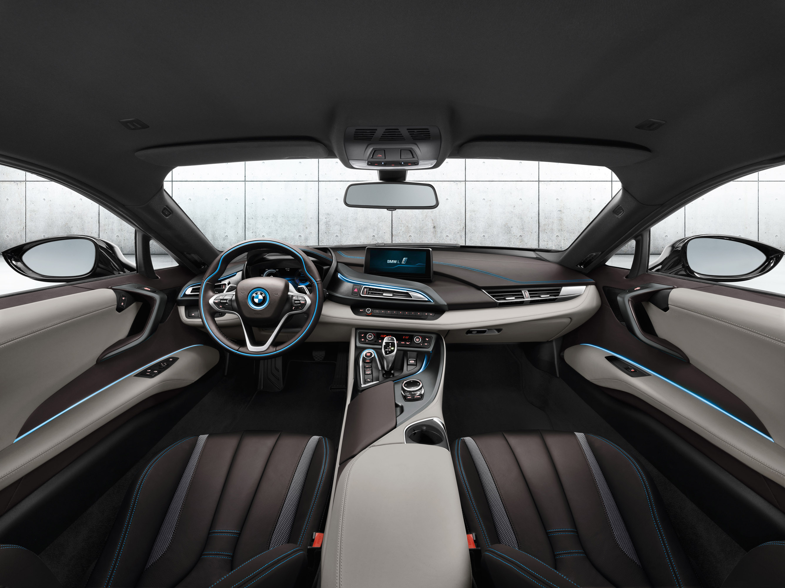 BMW i8 photo #32