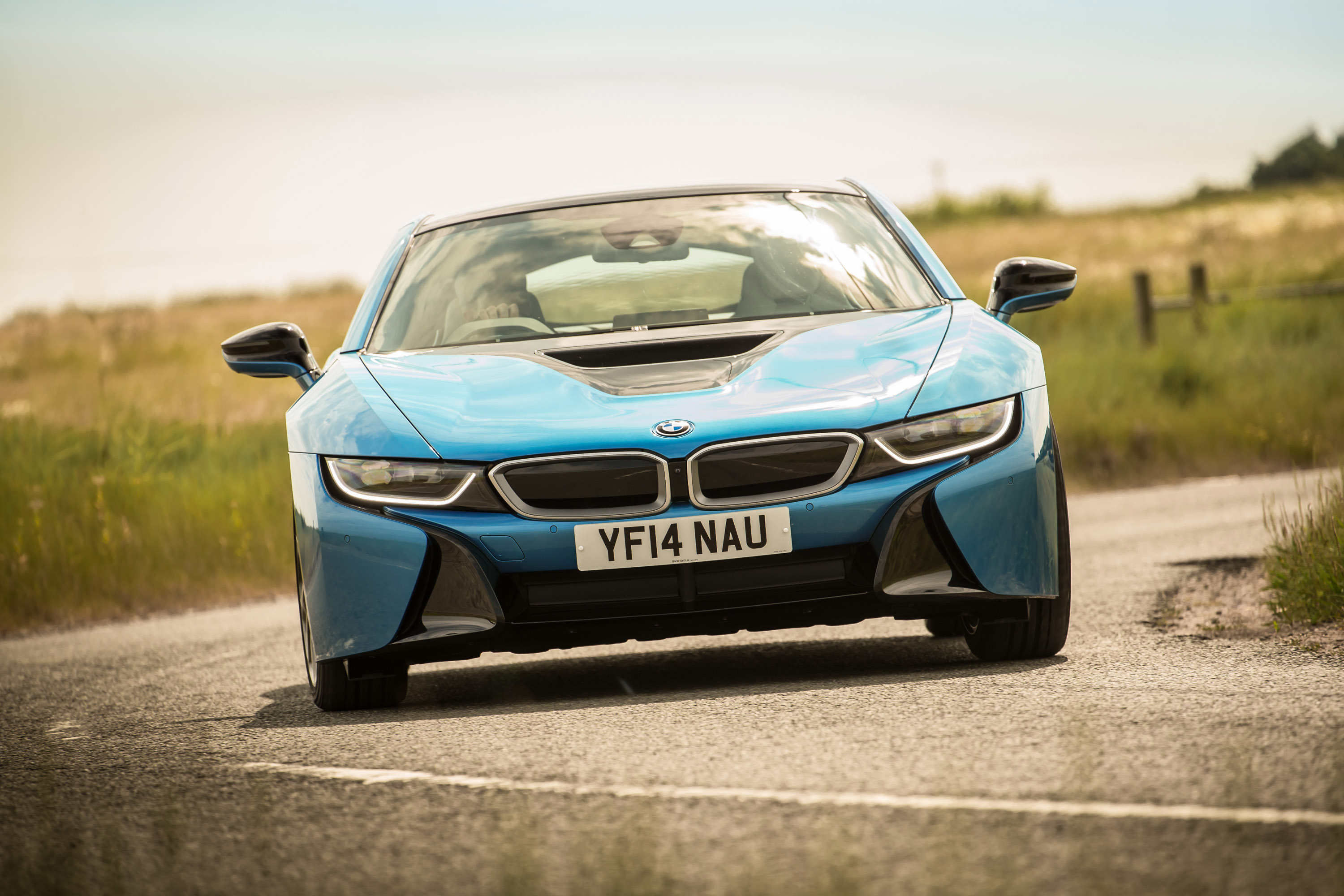BMW i8 photo #51