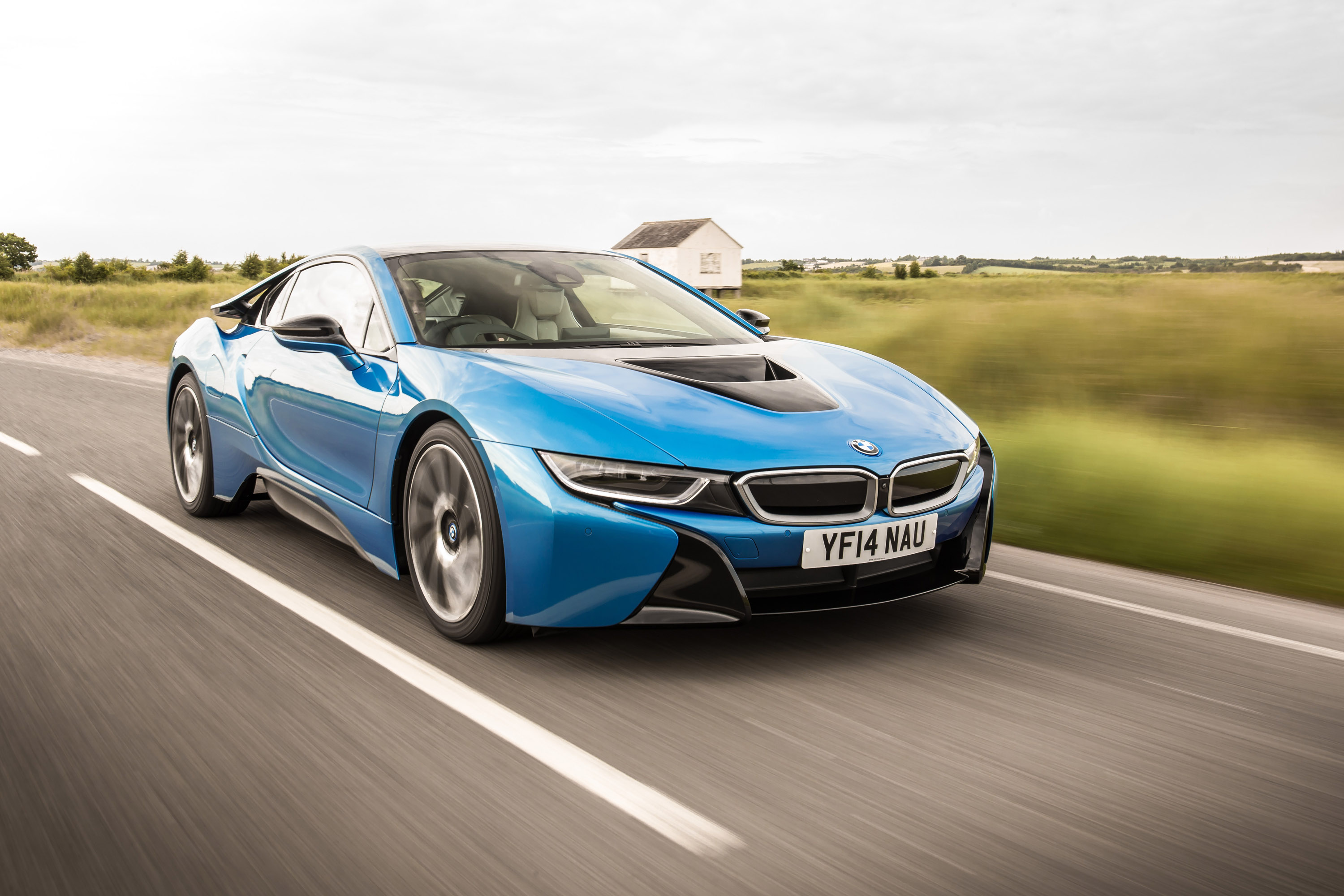 BMW i8 photo #54