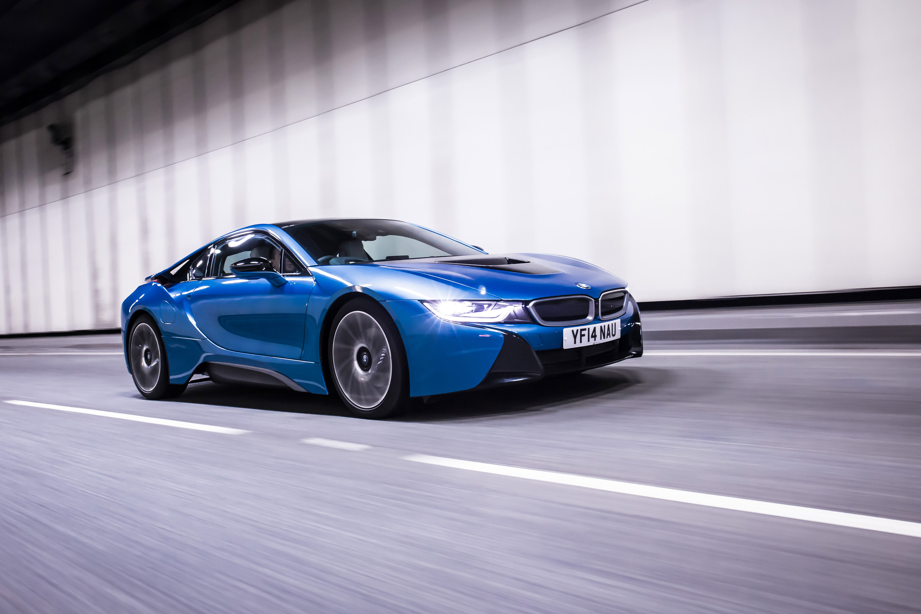BMW i8 photo #72