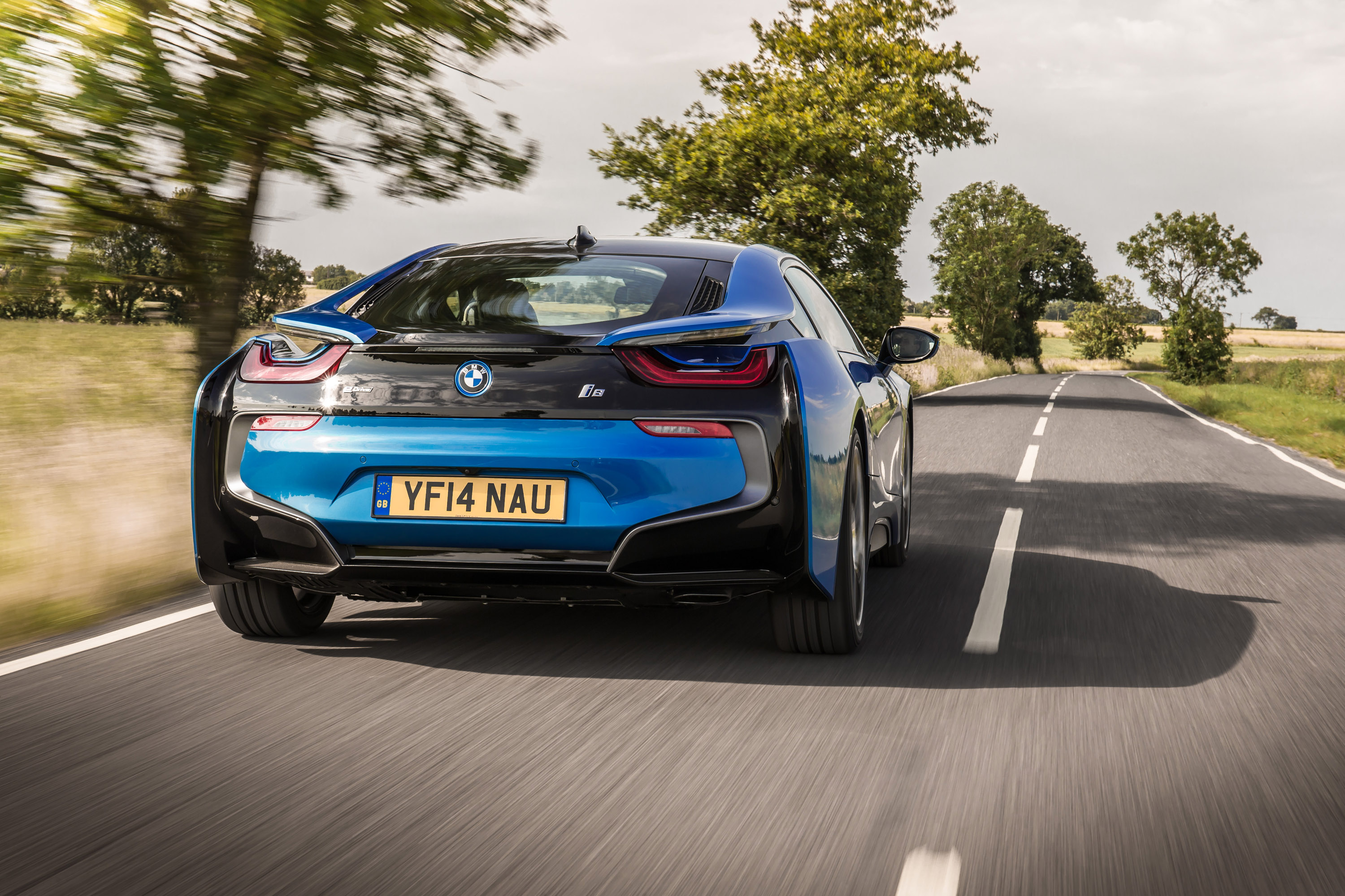 BMW i8 photo #78