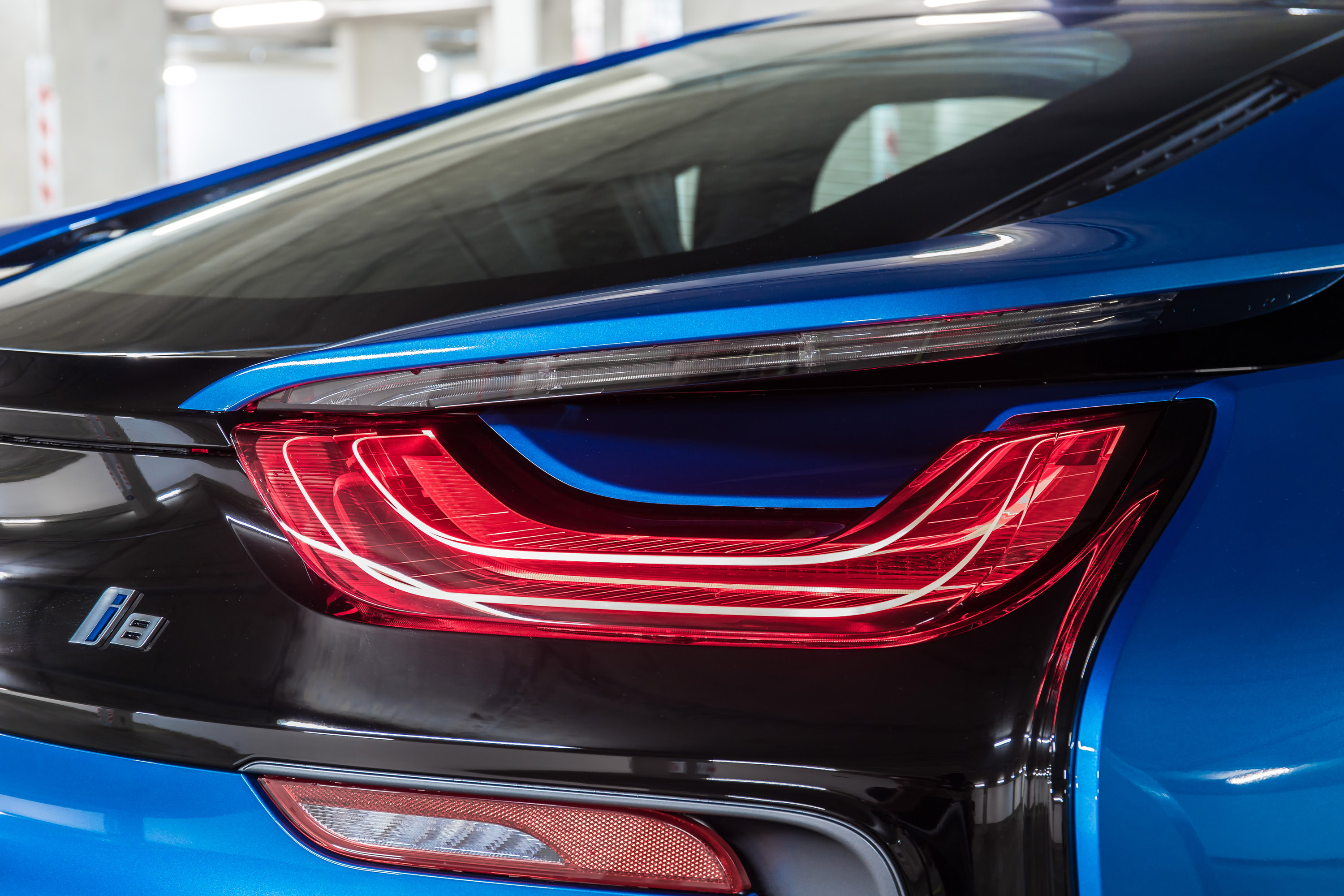 BMW i8 photo #87