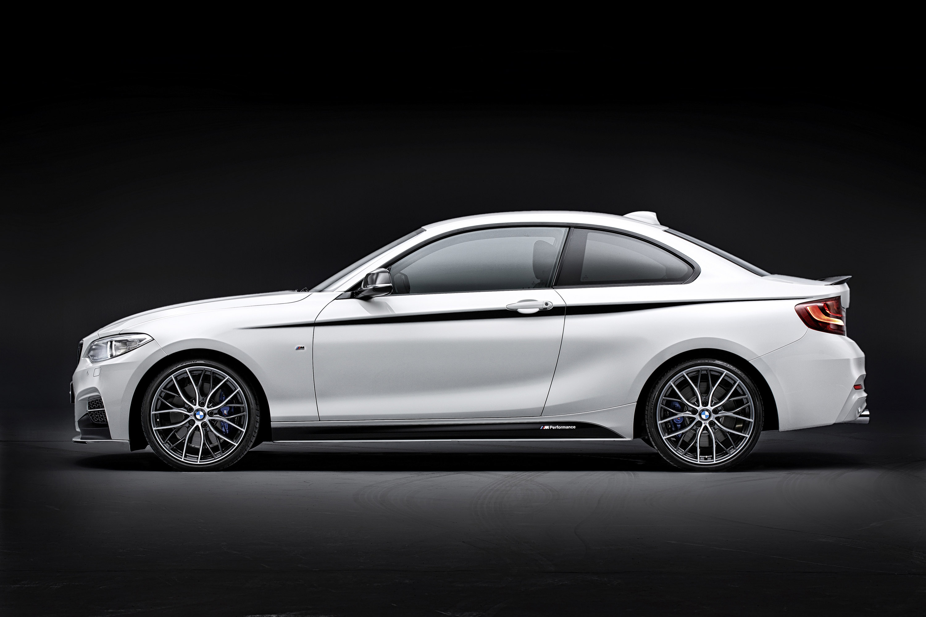 BMW M235i Coupe photo #3