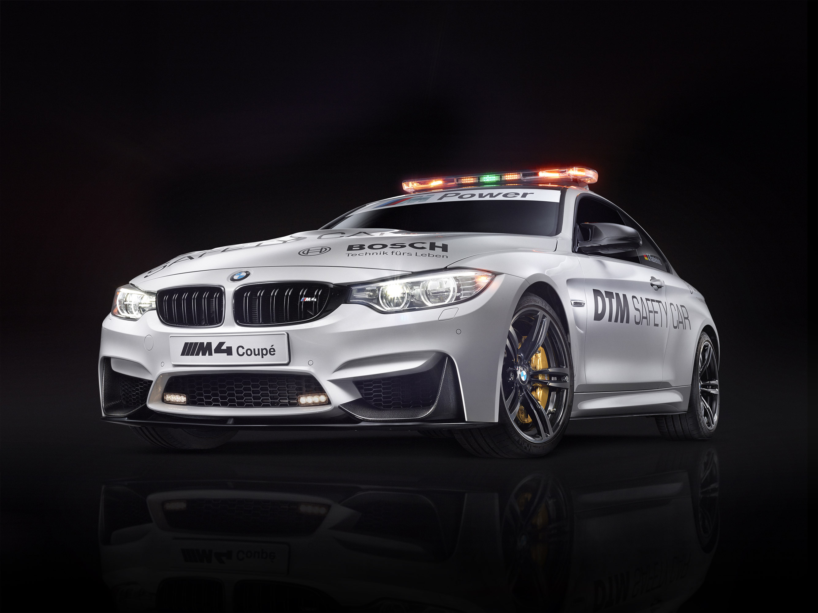 BMW M4 Coupe DTM Safety Car photo #1