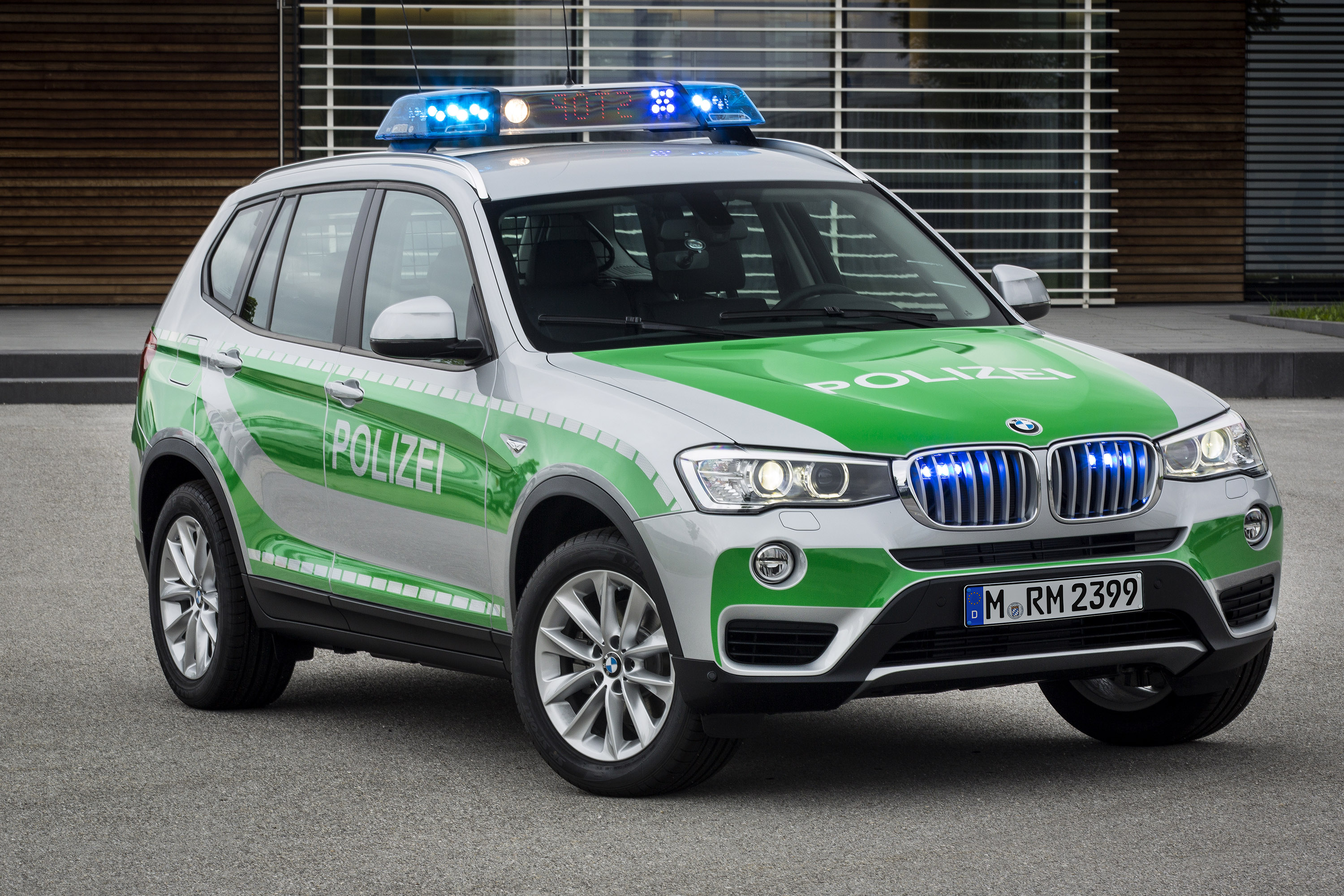 BMW X3 xDrive20d Police photo #1