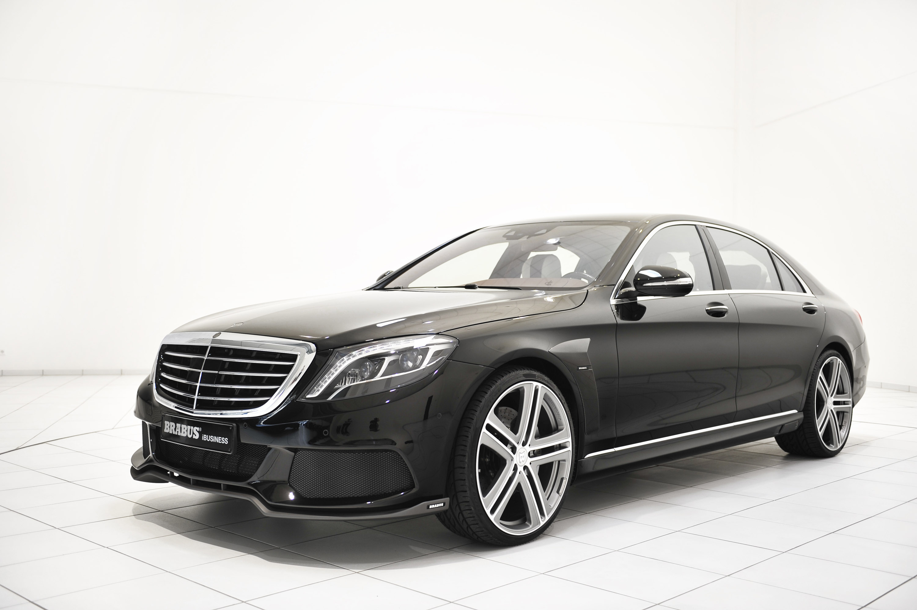 Brabus 850 Biturbo iBusiness Mercedes-Benz S-Class photo #2