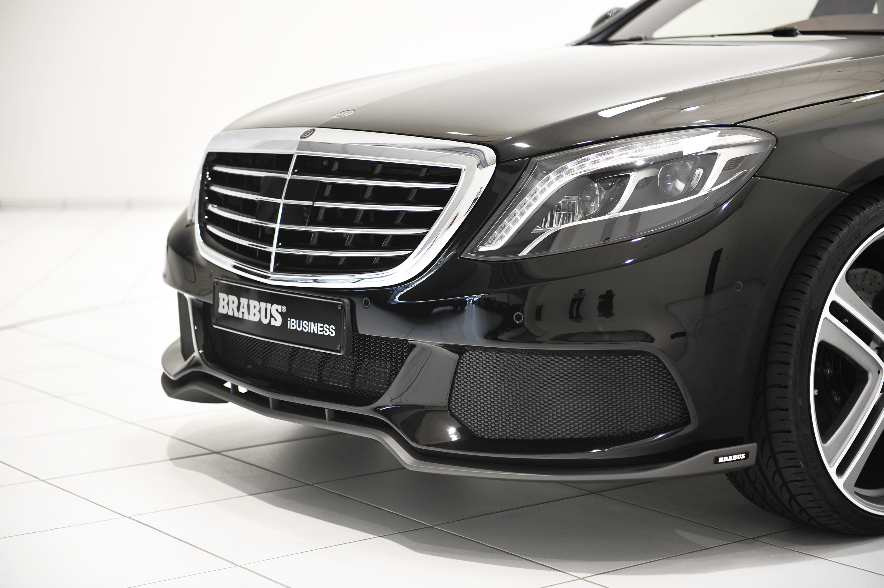 Brabus 850 Biturbo iBusiness Mercedes-Benz S-Class photo #26