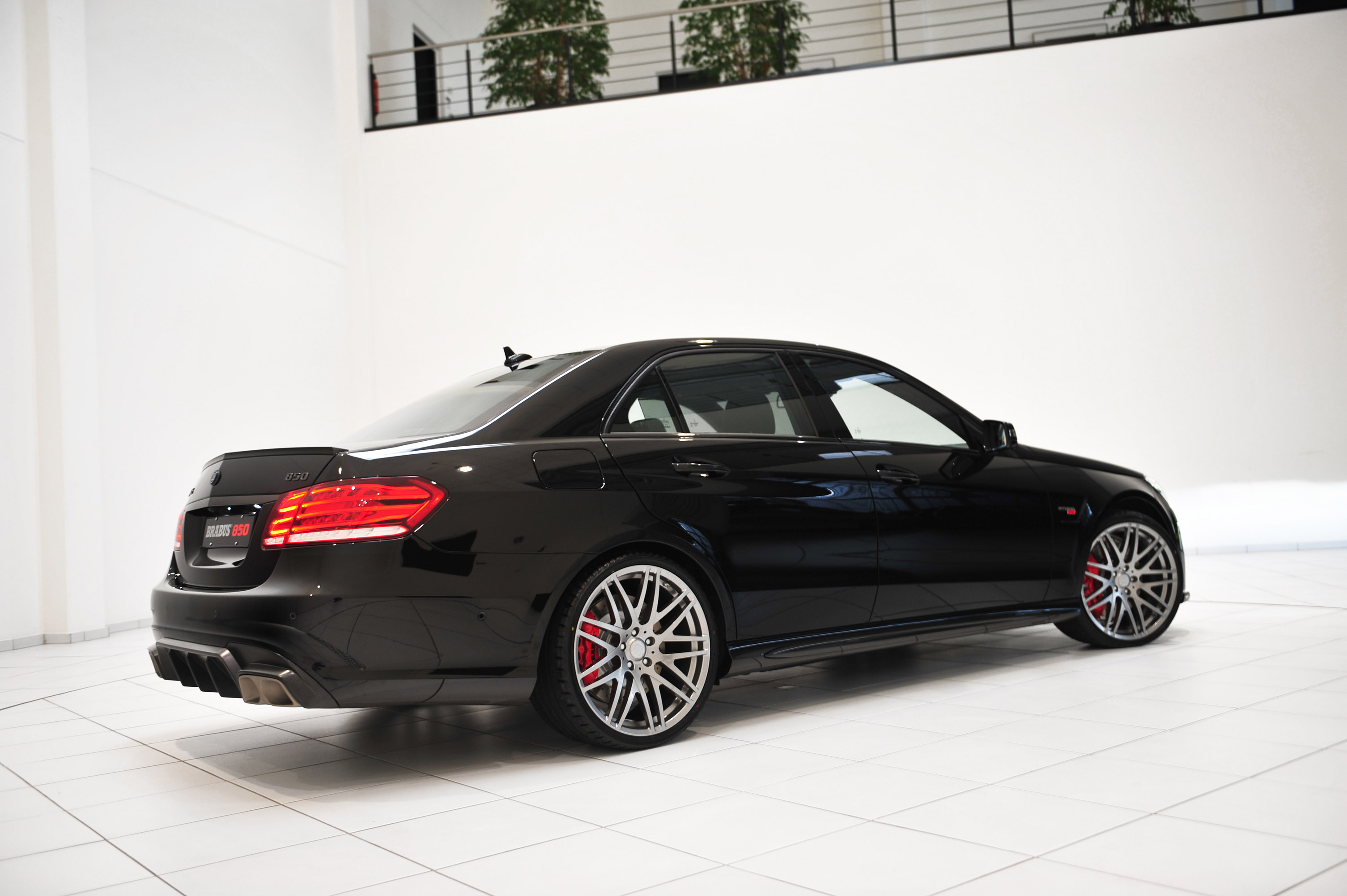 Brabus Mercedes-Benz E 63 850 Biturbo photo #15