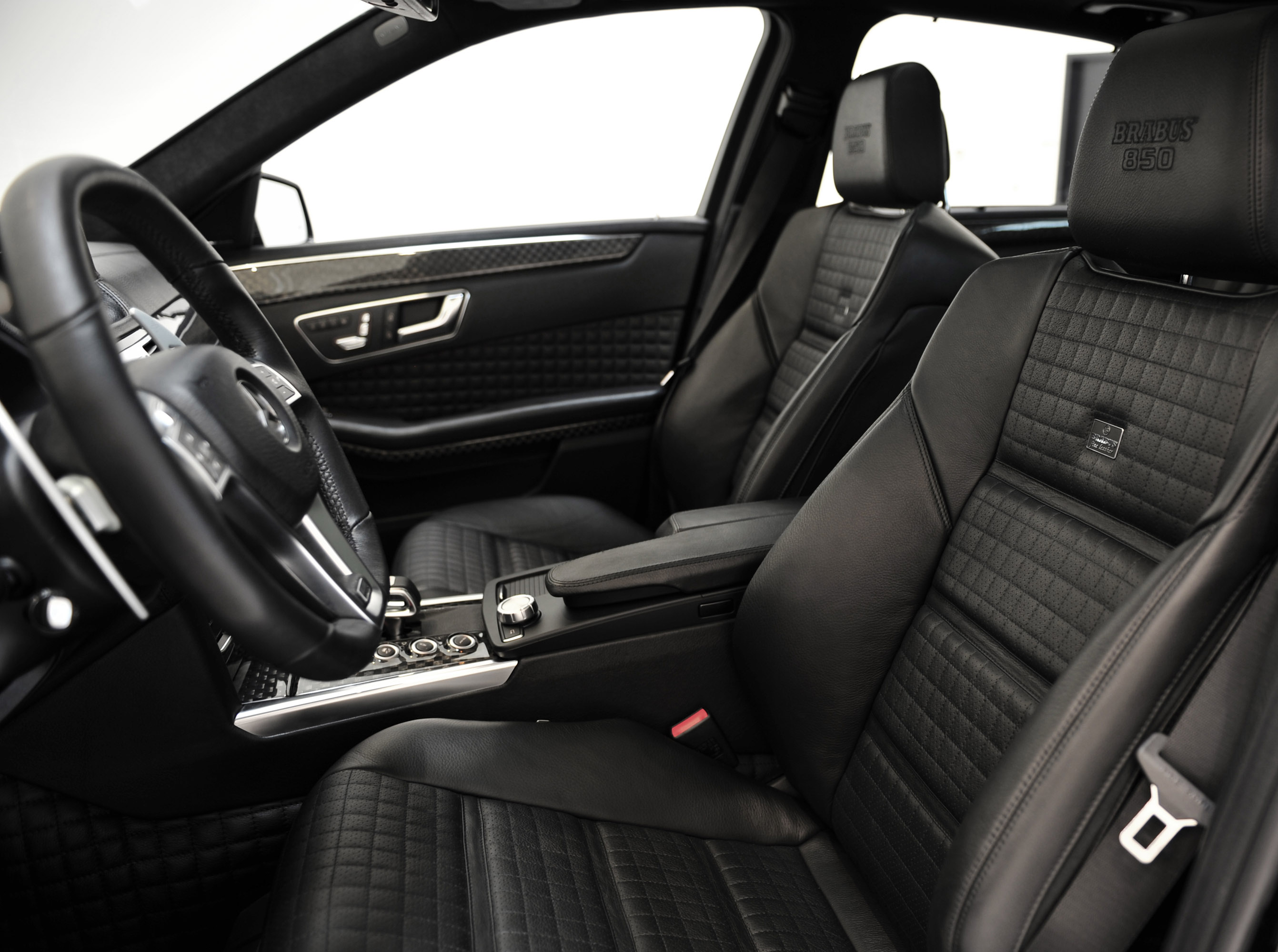 Brabus Mercedes-Benz E 63 850 Biturbo photo #59