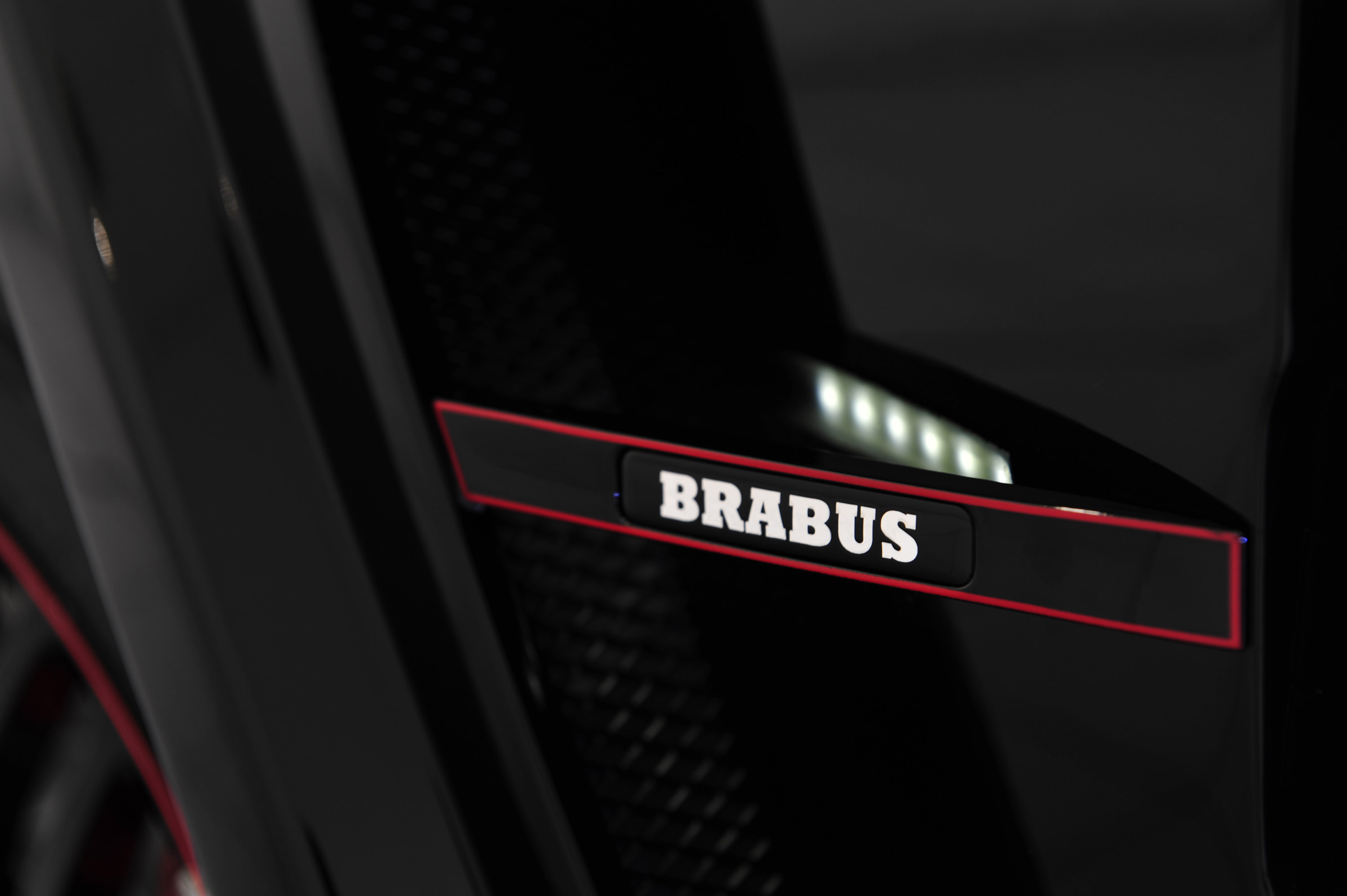 BRABUS Mercedes-Benz G65 800 iBusiness photo #24