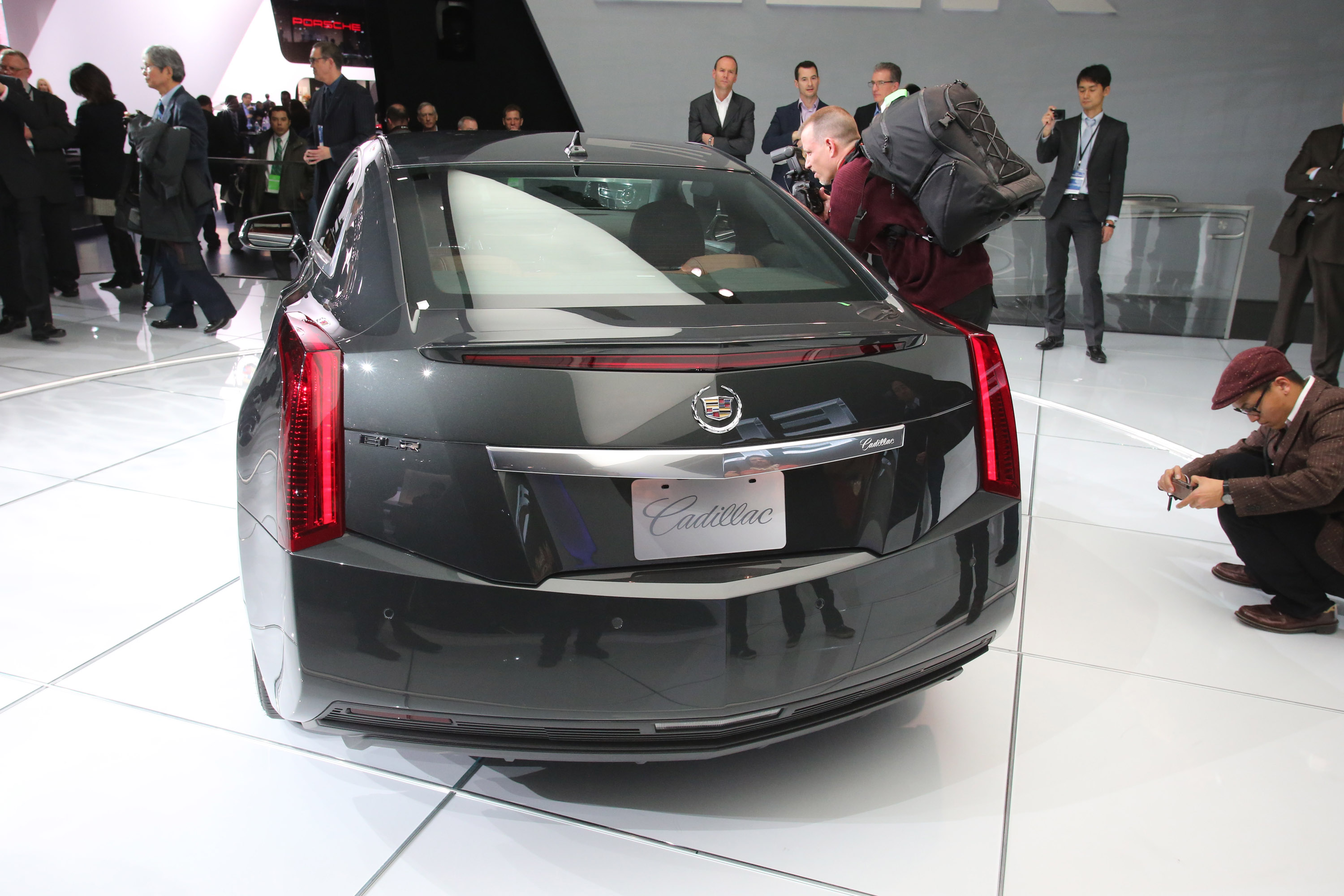 Cadillac ELR photo #18