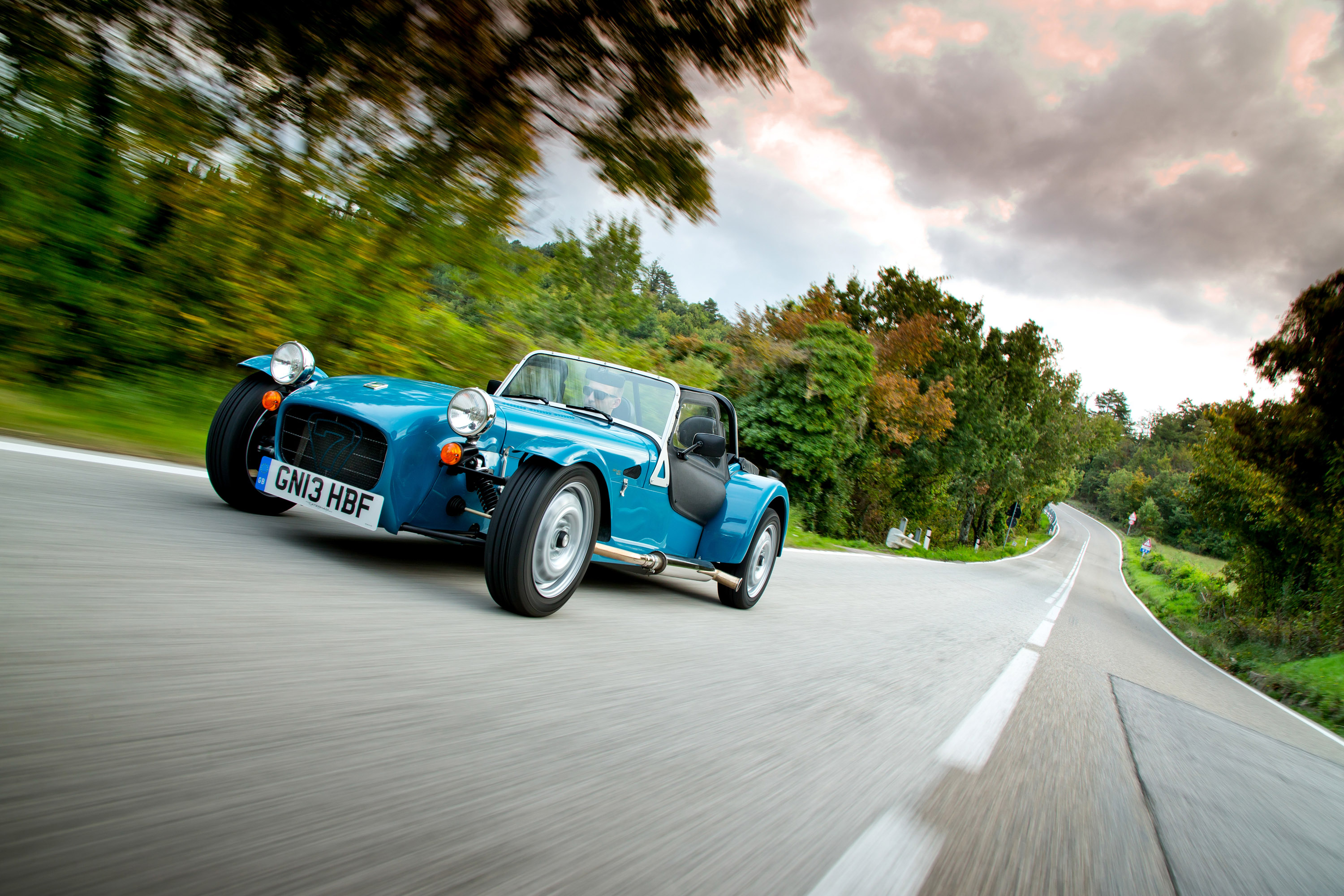 Caterham Seven 160 photo #3