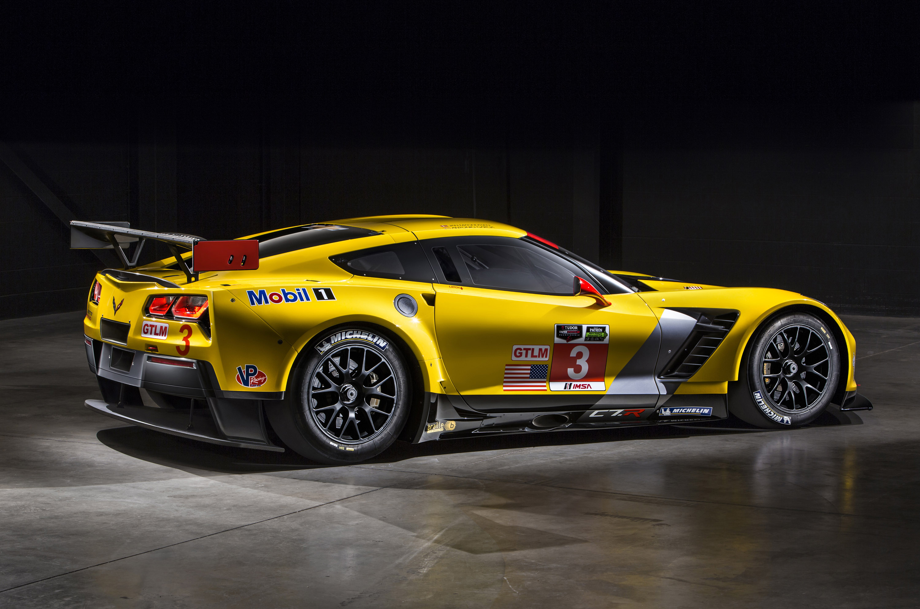 Chevrolet Corvette C7.R photo #3