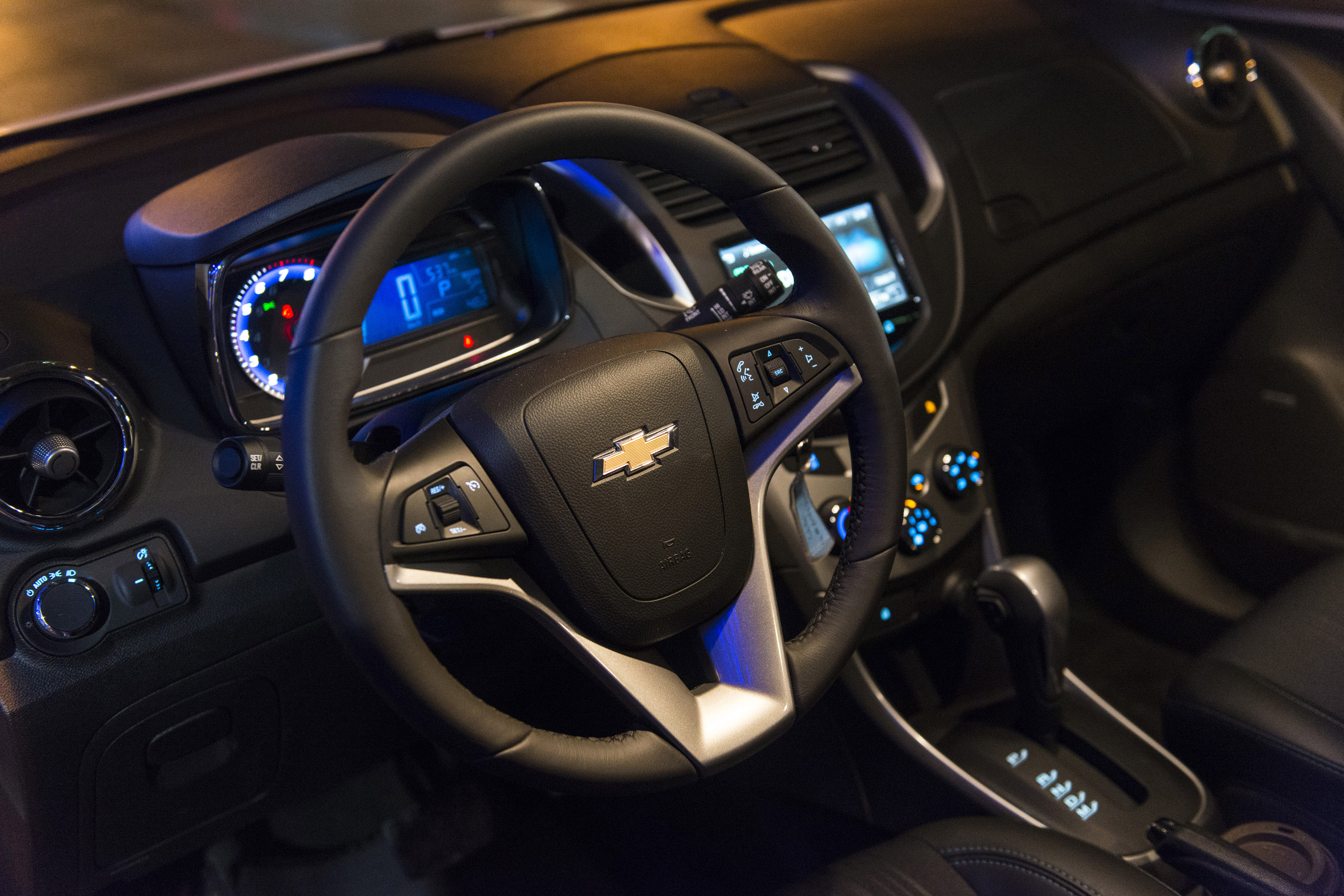 Chevrolet-Holden Trax photo #29