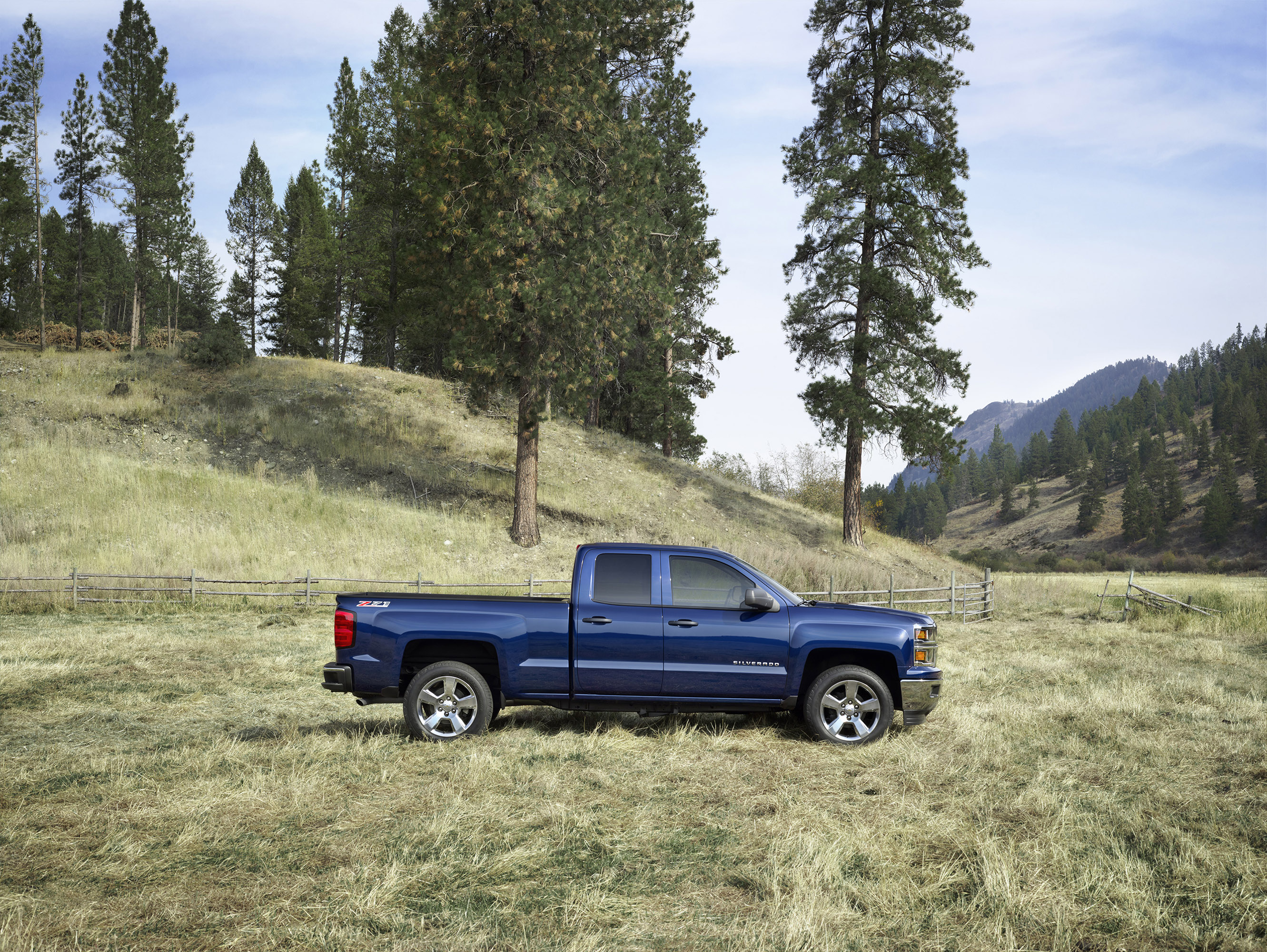 Chevrolet Silverado photo #21