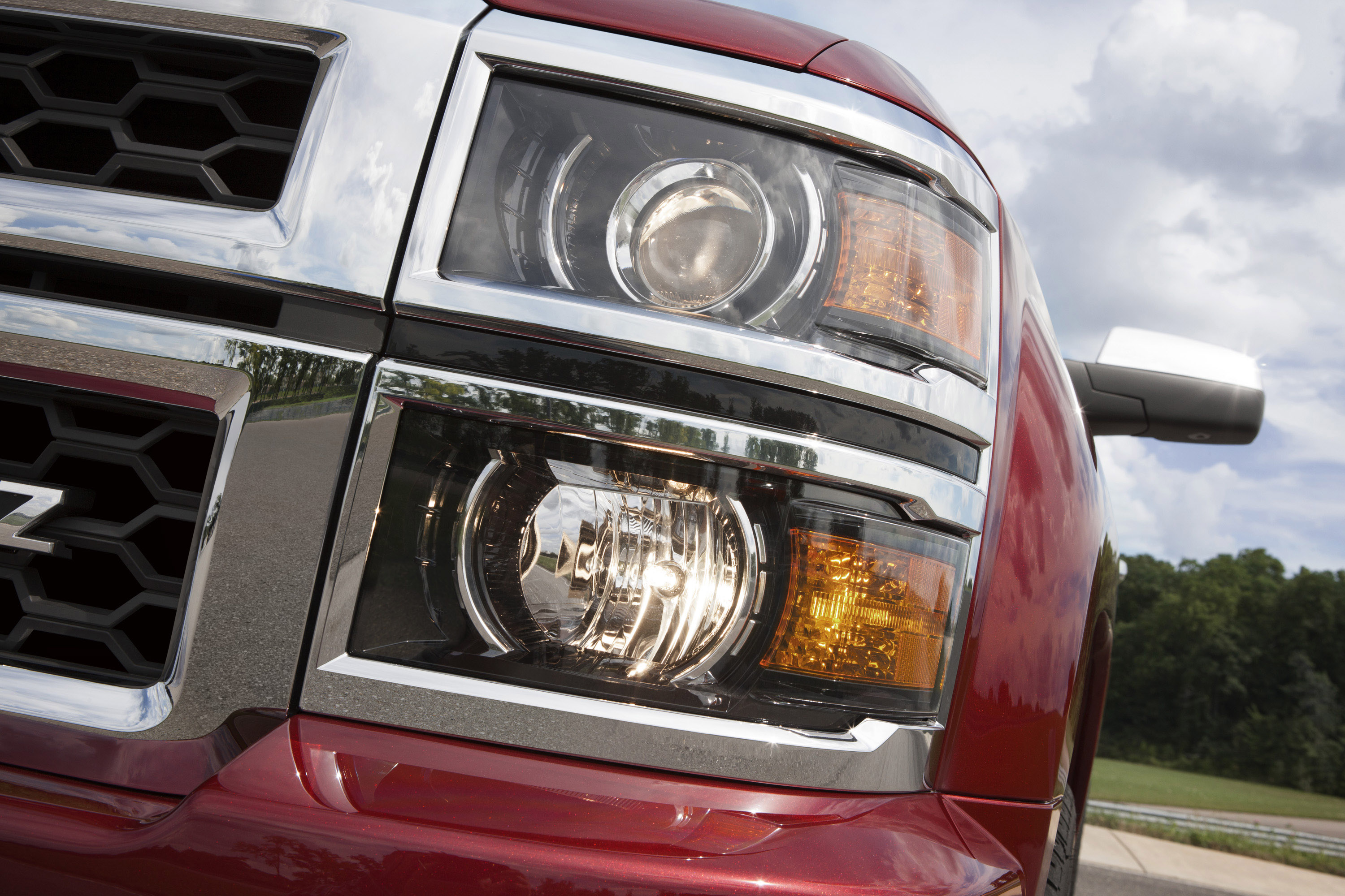 Chevrolet Silverado photo #32