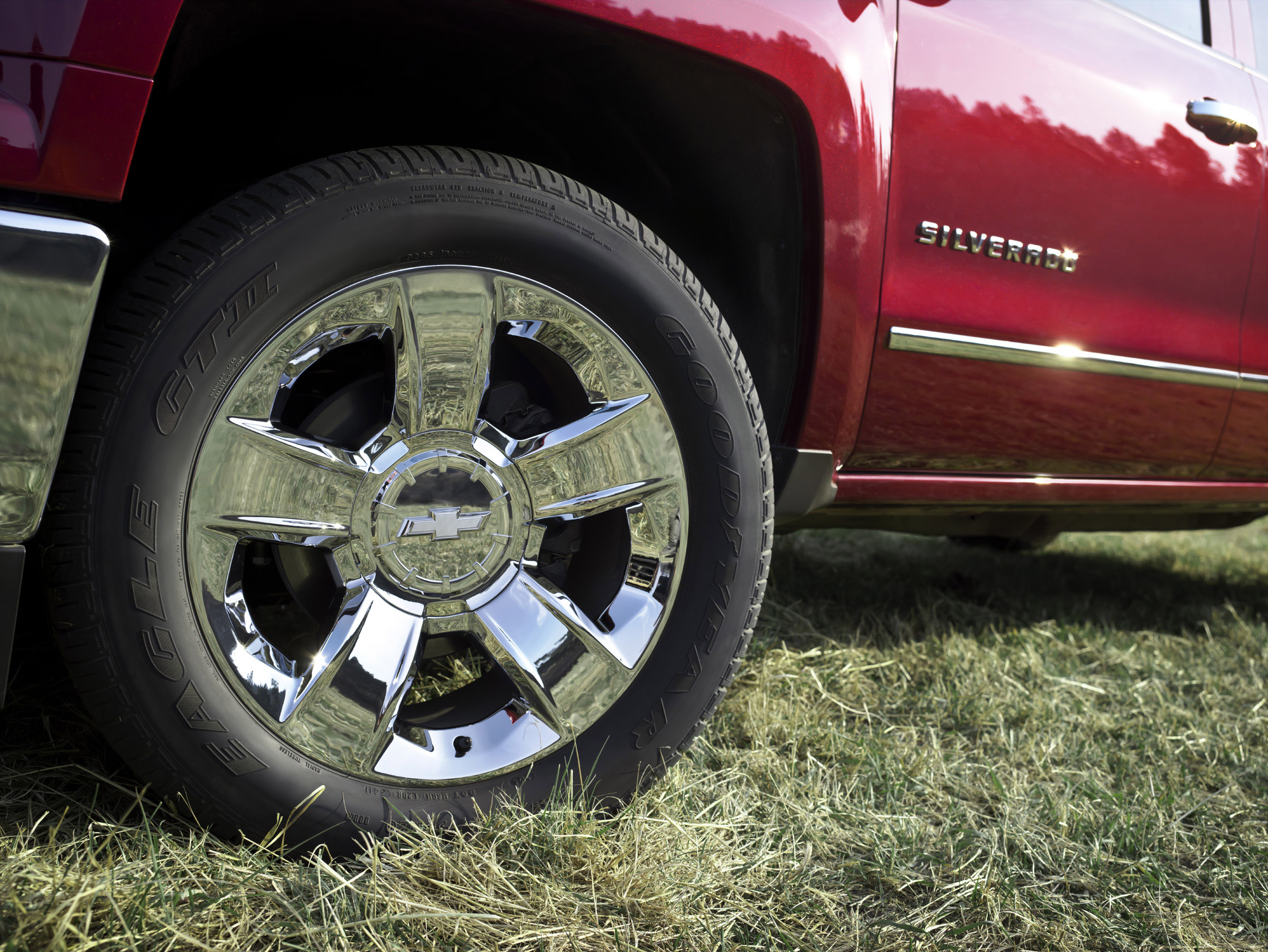Chevrolet Silverado photo #34