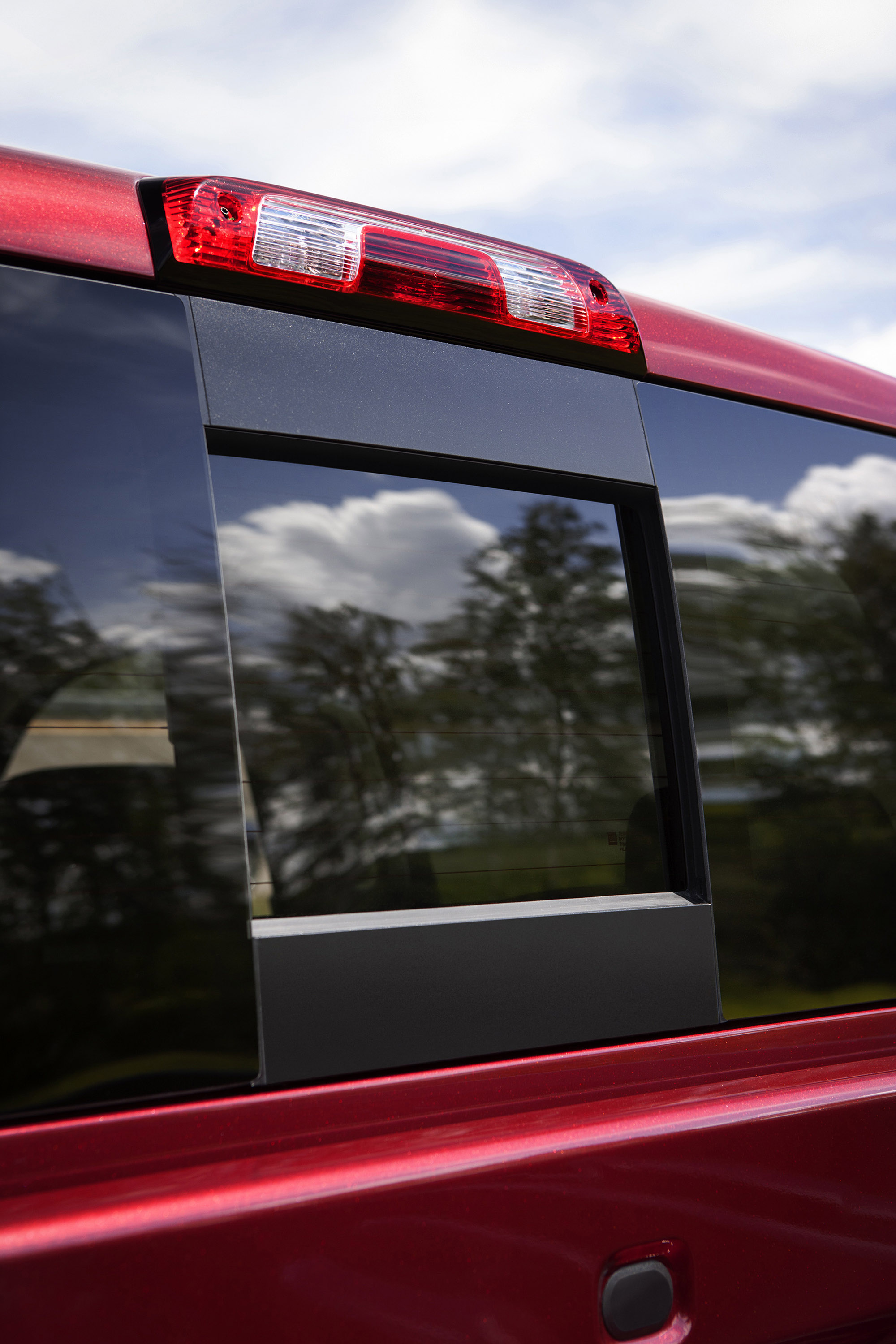 Chevrolet Silverado photo #38