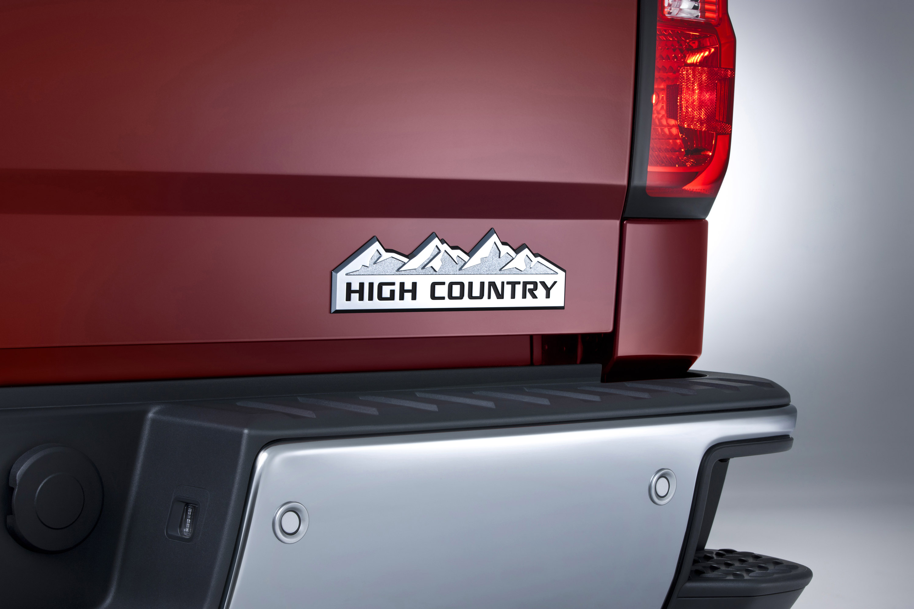 Chevrolet Silverado photo #43