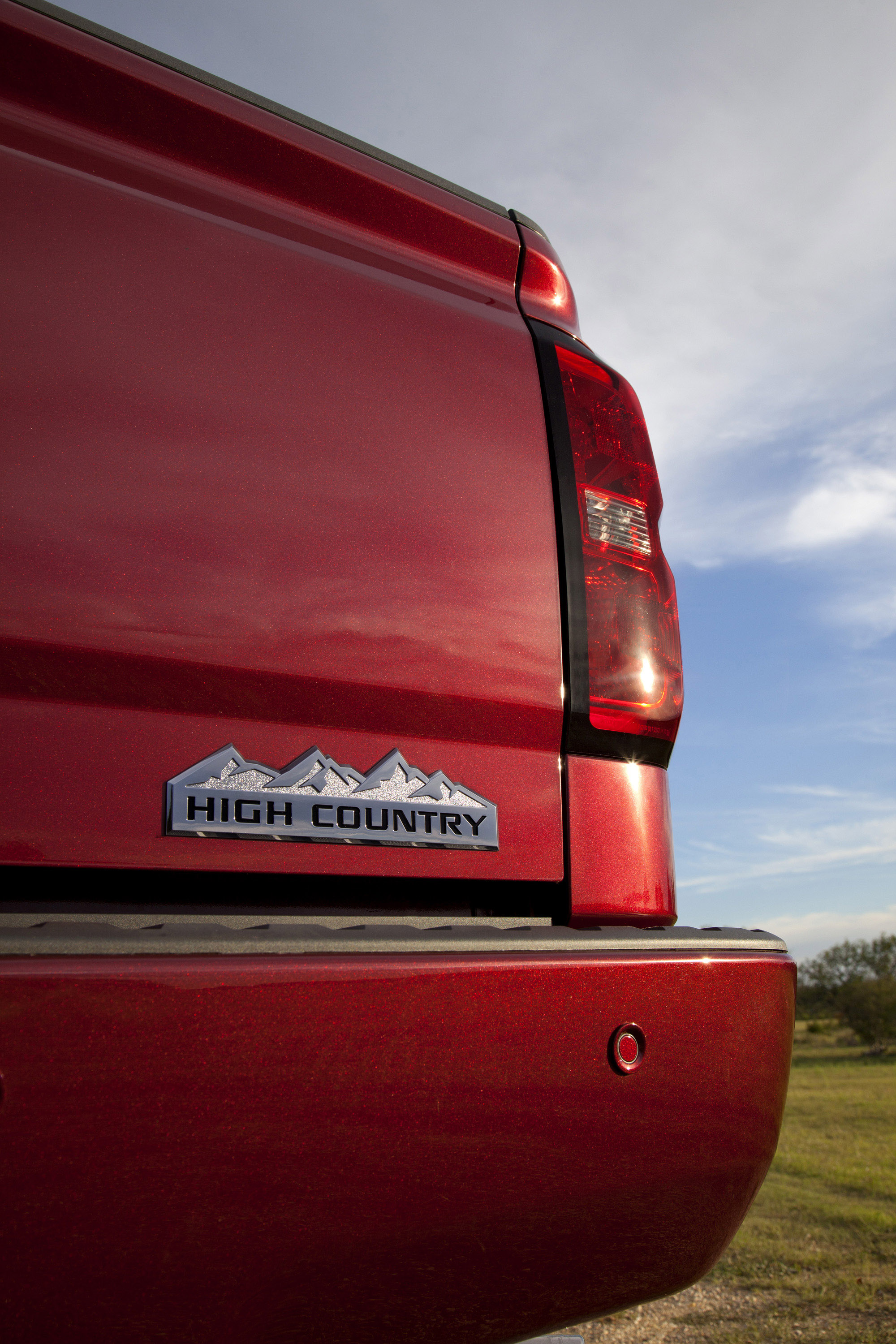 Chevrolet Silverado photo #44