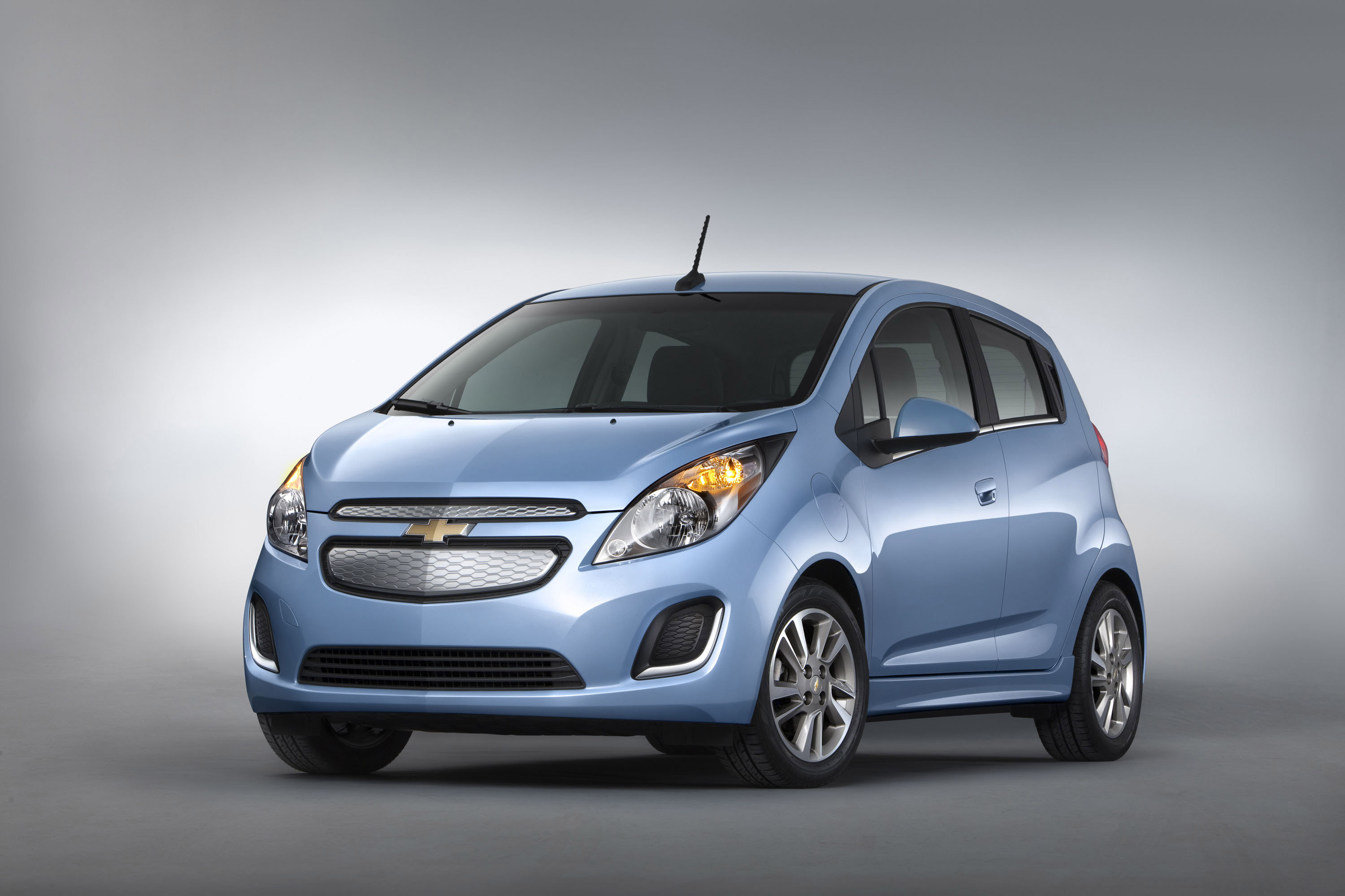 Chevrolet Spark EV photo #2