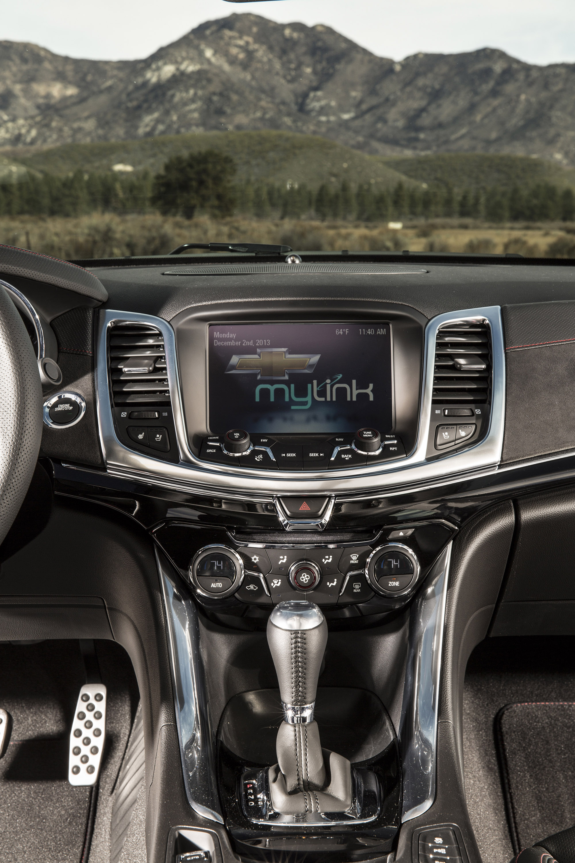 Chevrolet SS photo #28