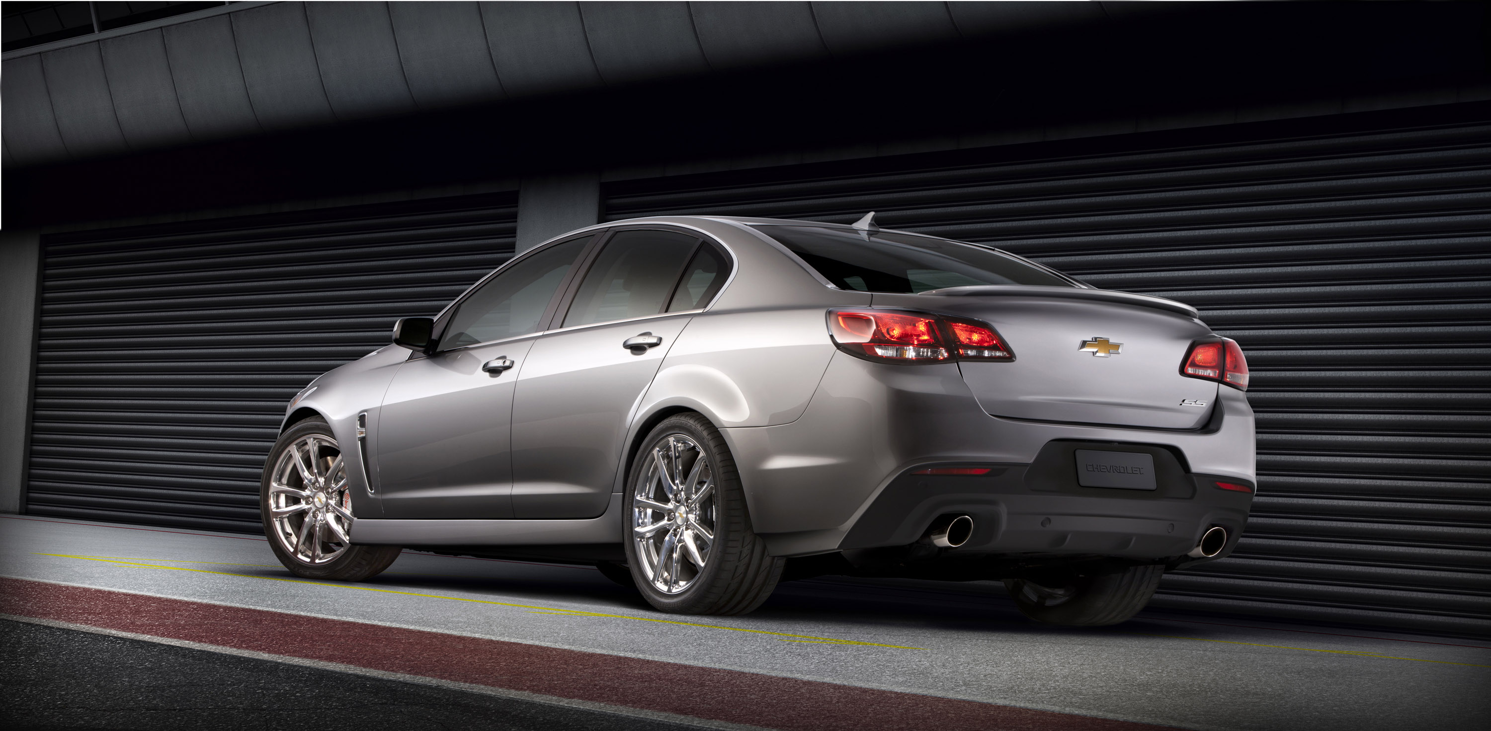 Chevrolet SS photo #37