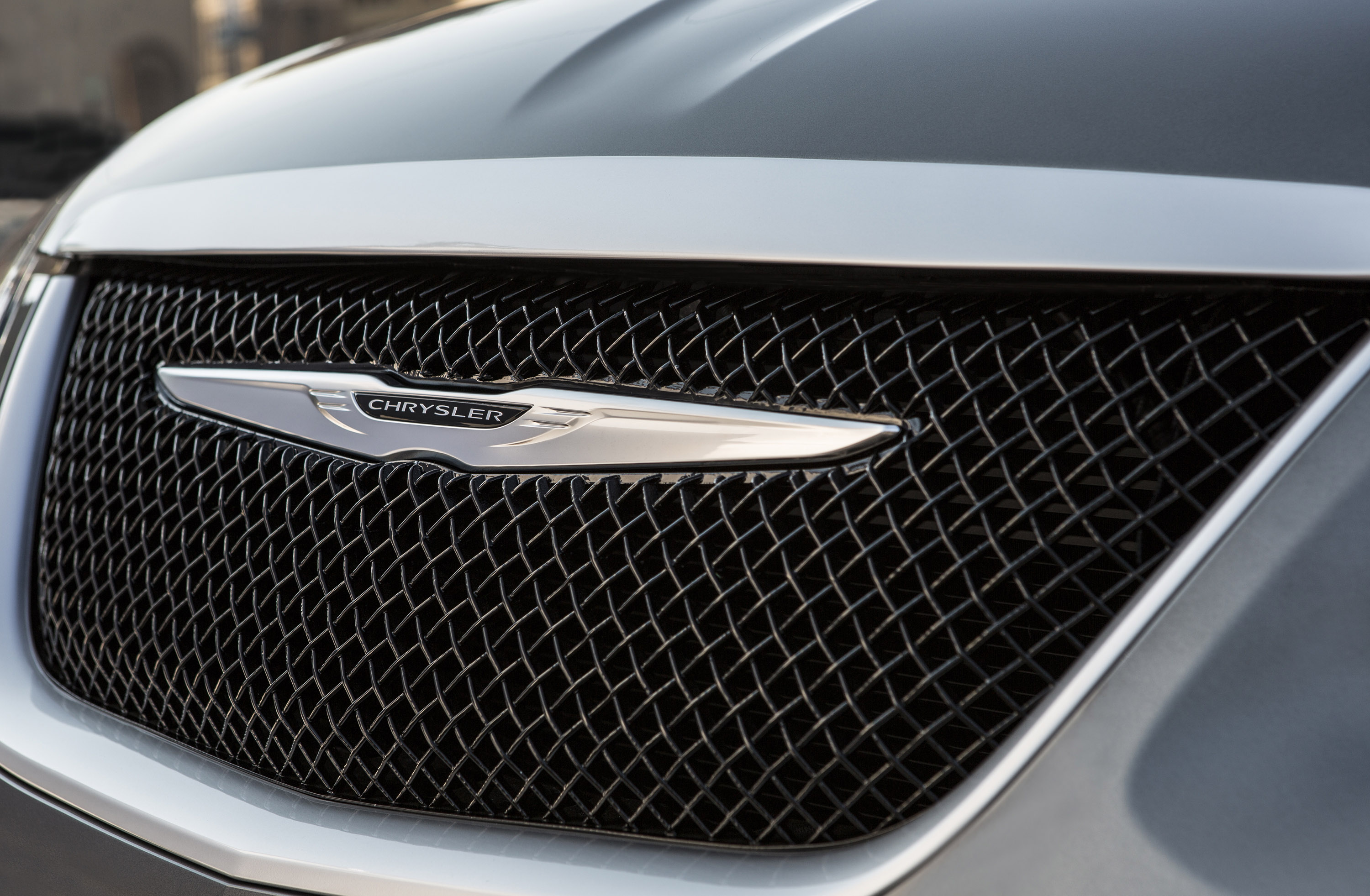 Chrysler 200 photo #24