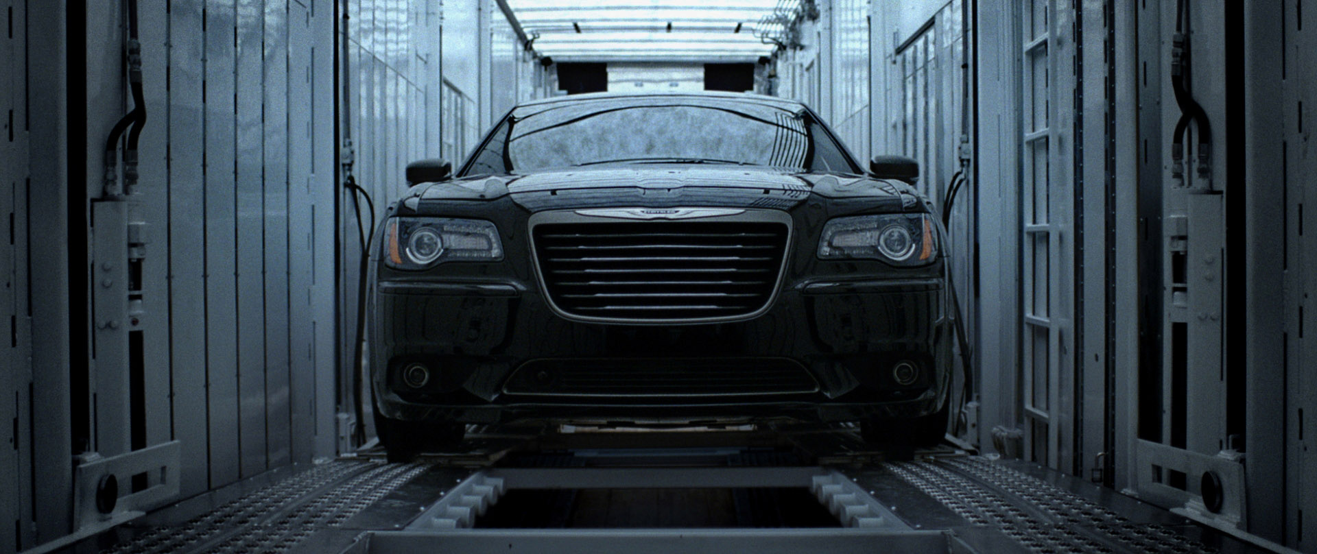 Chrysler 300C John Varvatos Limited Edition photo #3